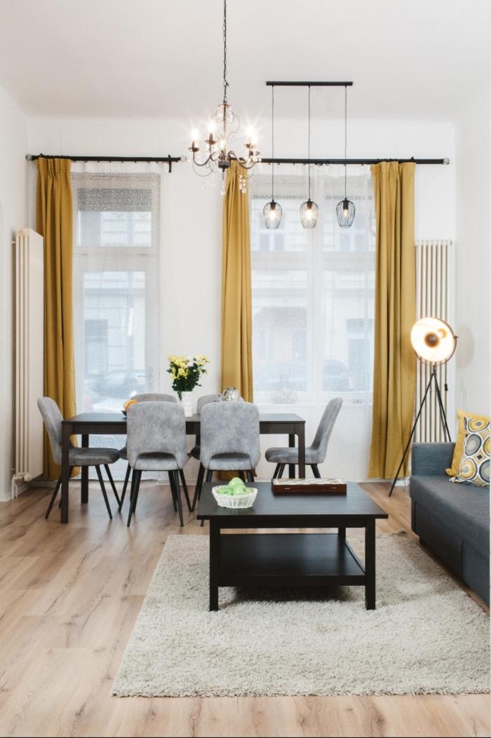 Family Apartment for 6 guests, Mitte Moabit