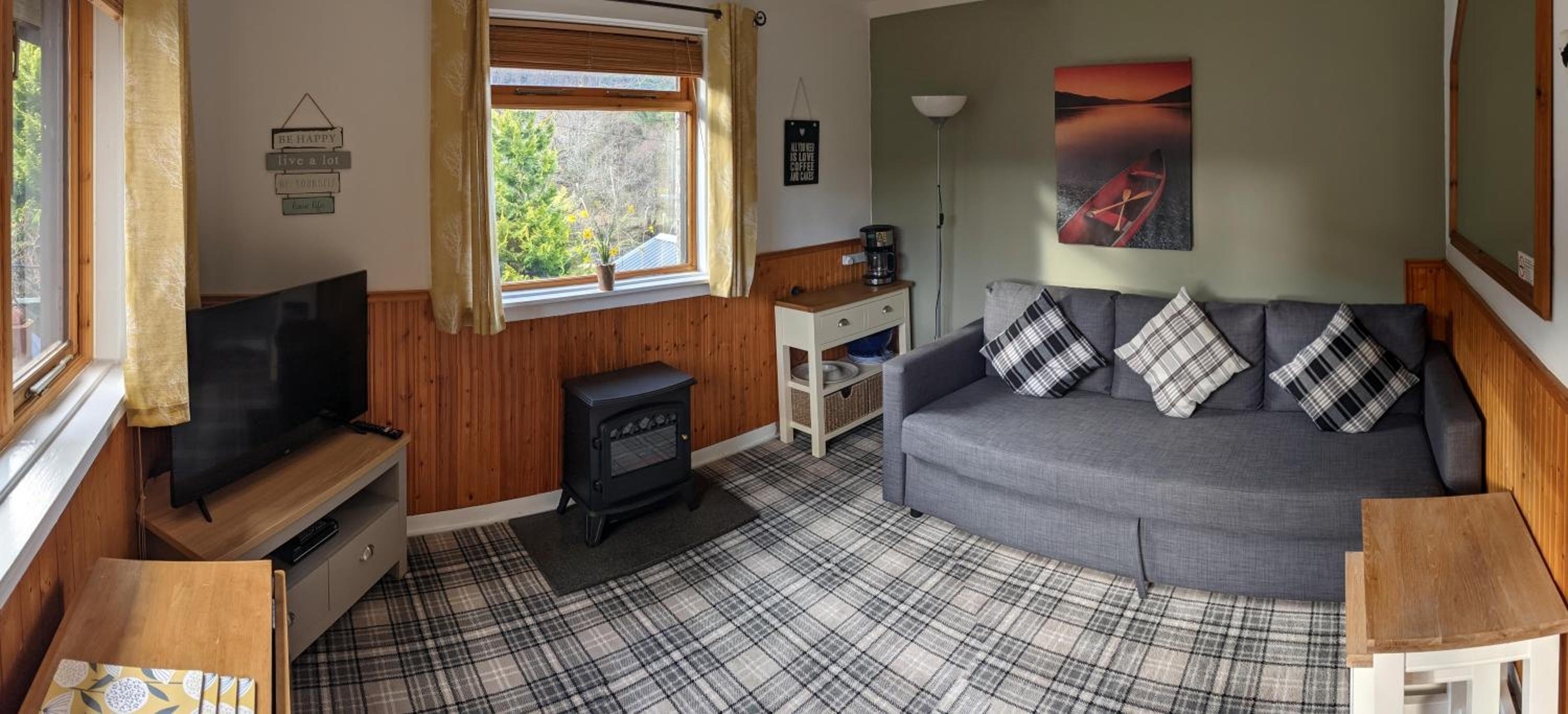 An Carraig Log Cabin view 4