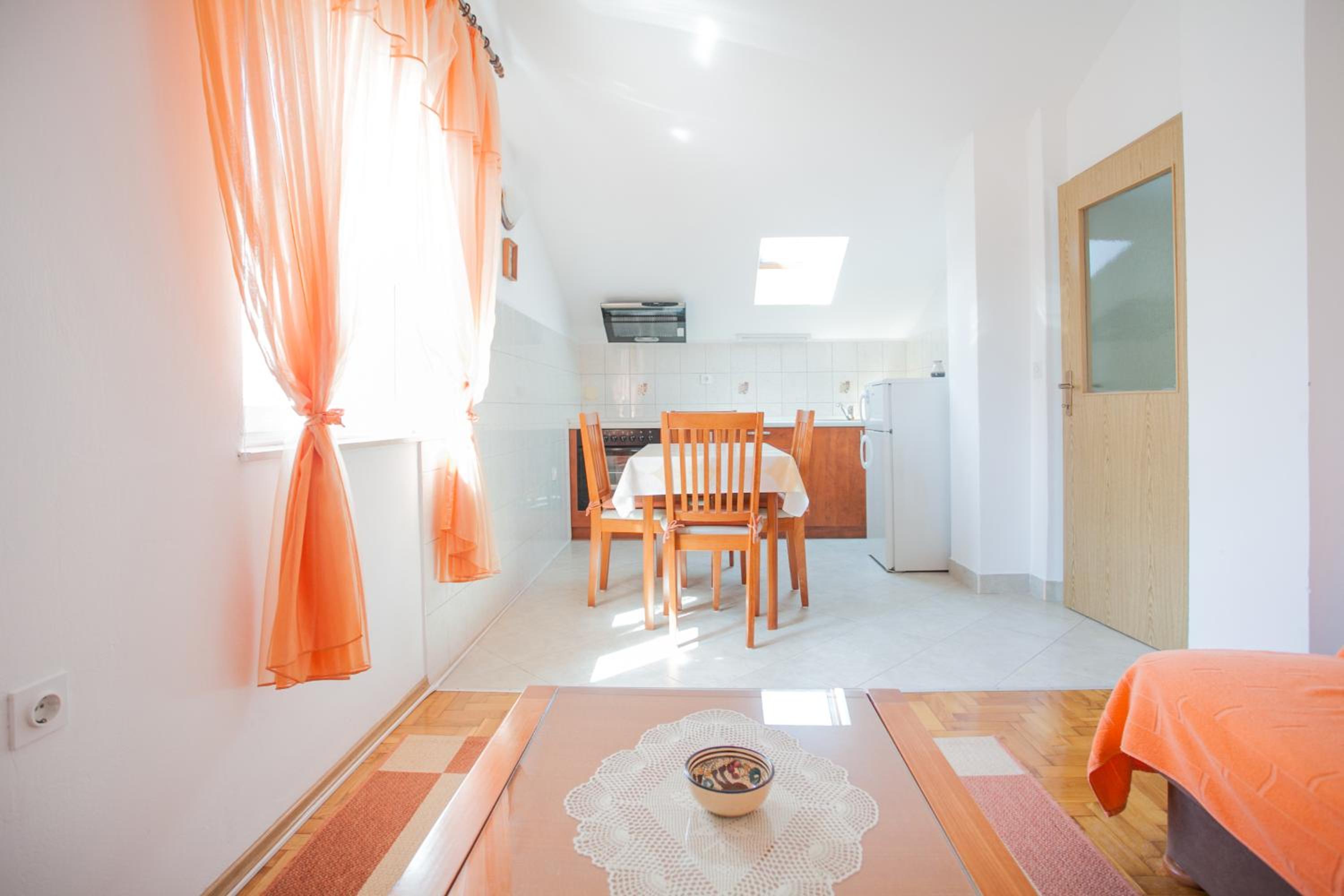 Apartments IVOMAR
