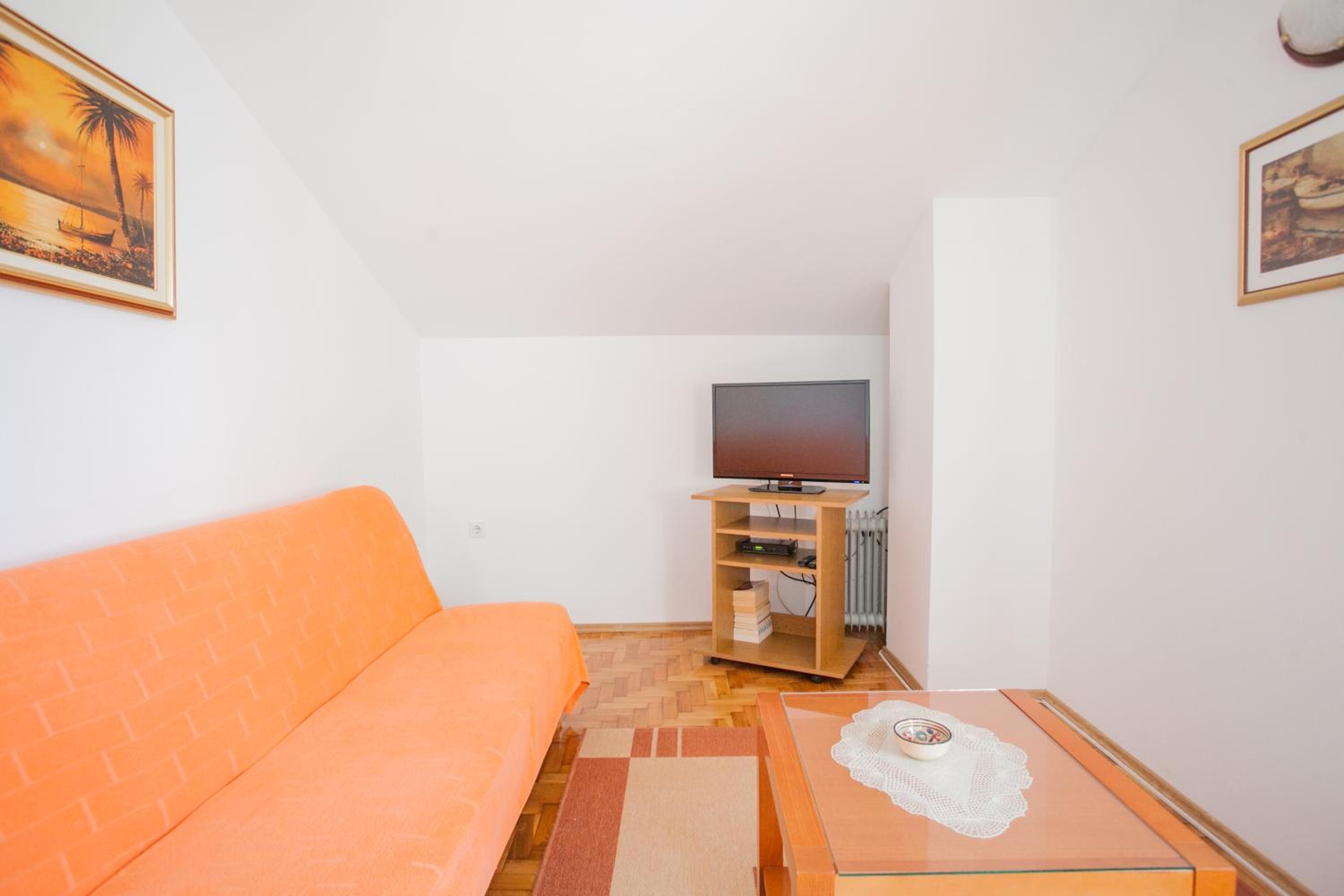 Apartments IVOMAR