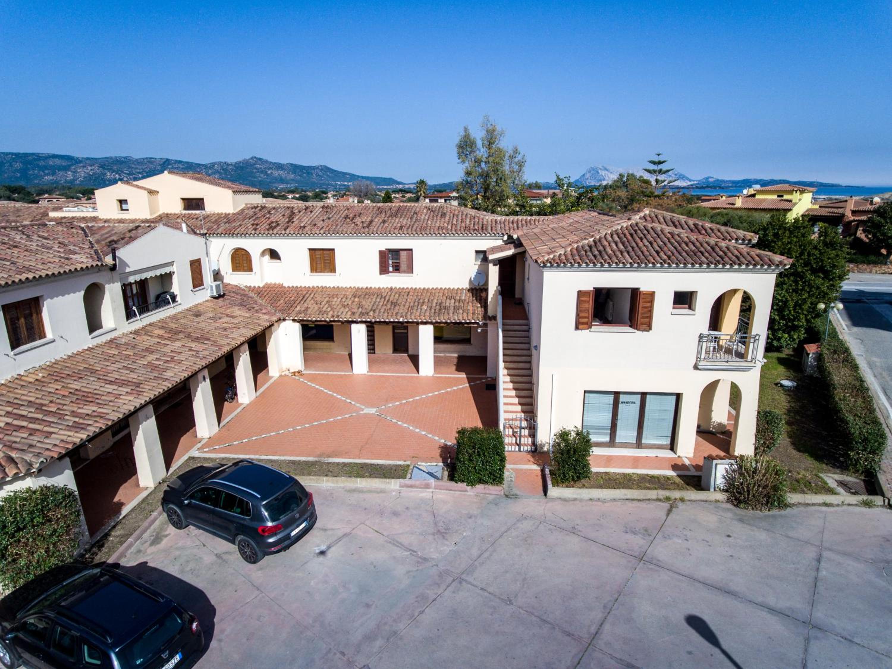 Appartamento San Teodoro centro view 5