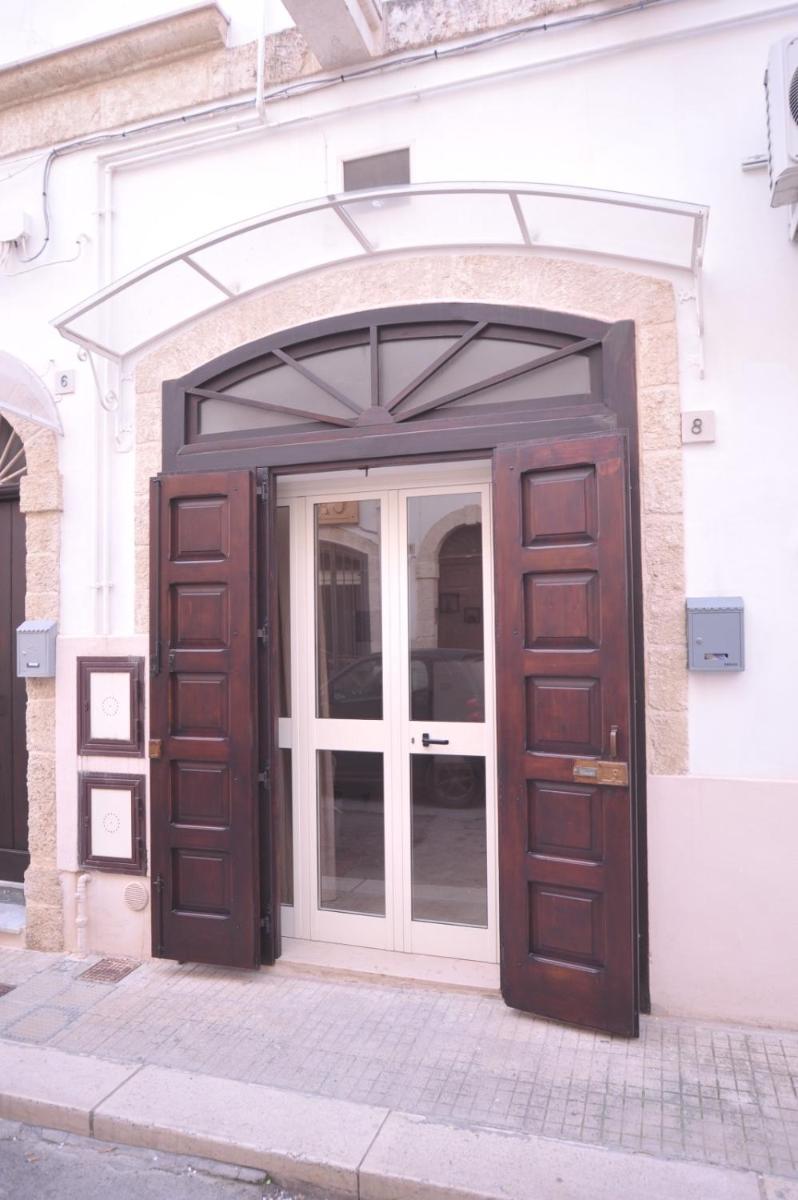 Piazza grande photo 5