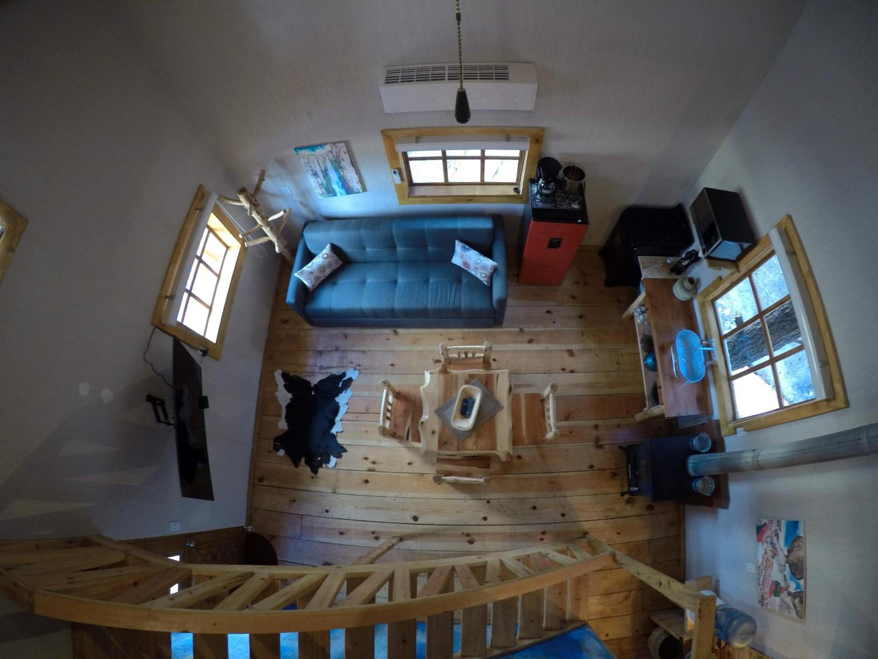 Photo 48