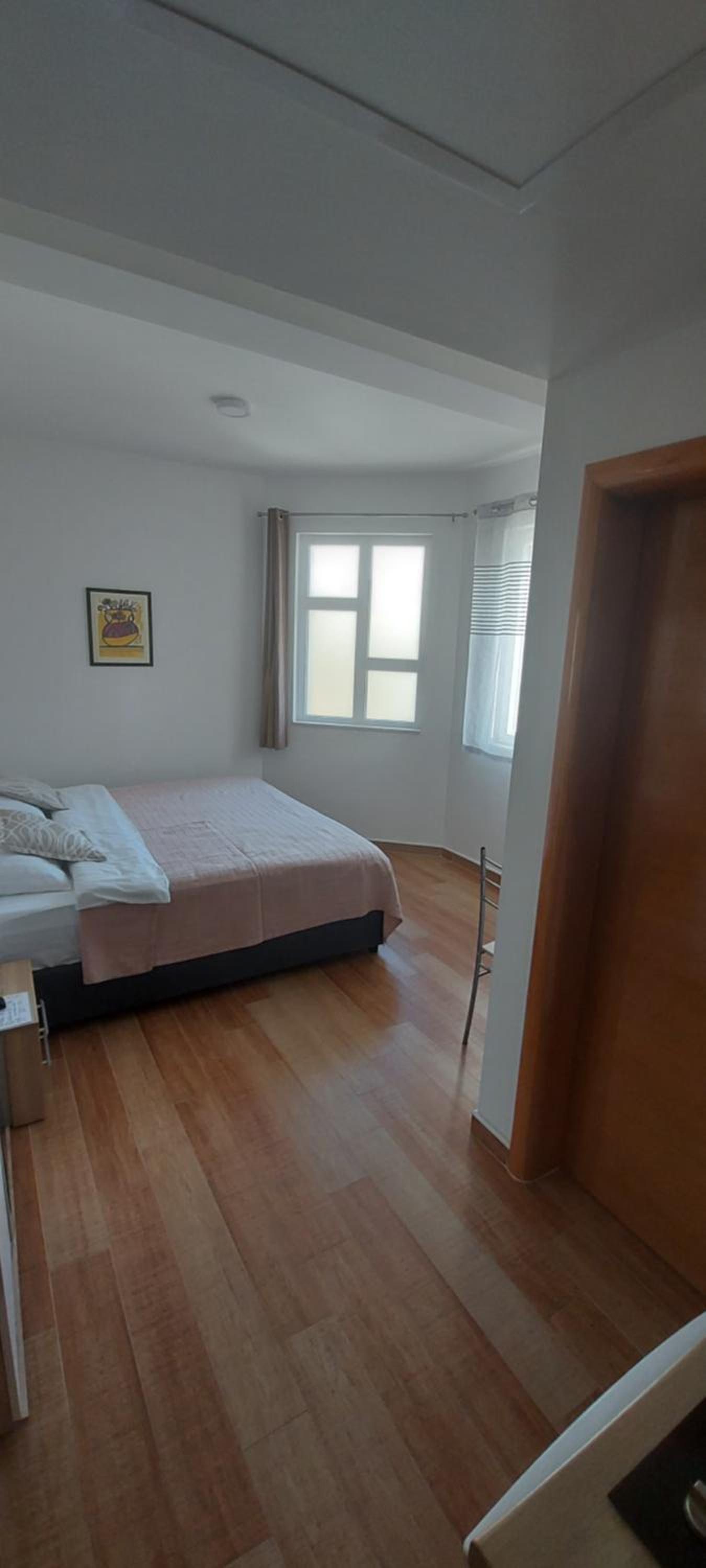Apartmani Barka