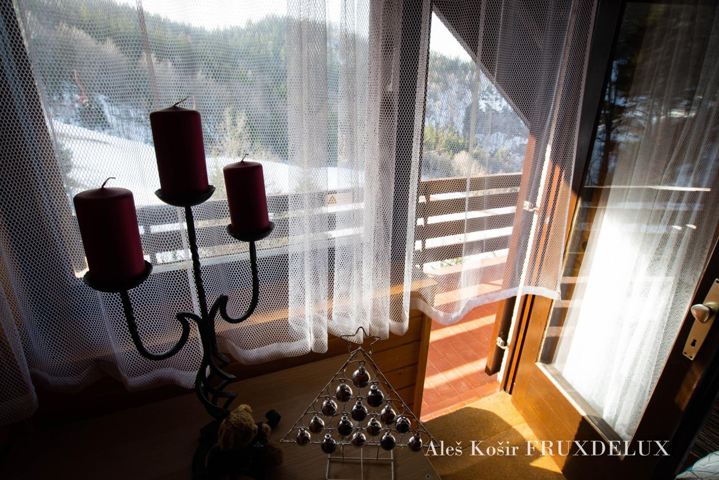 Photo 43
