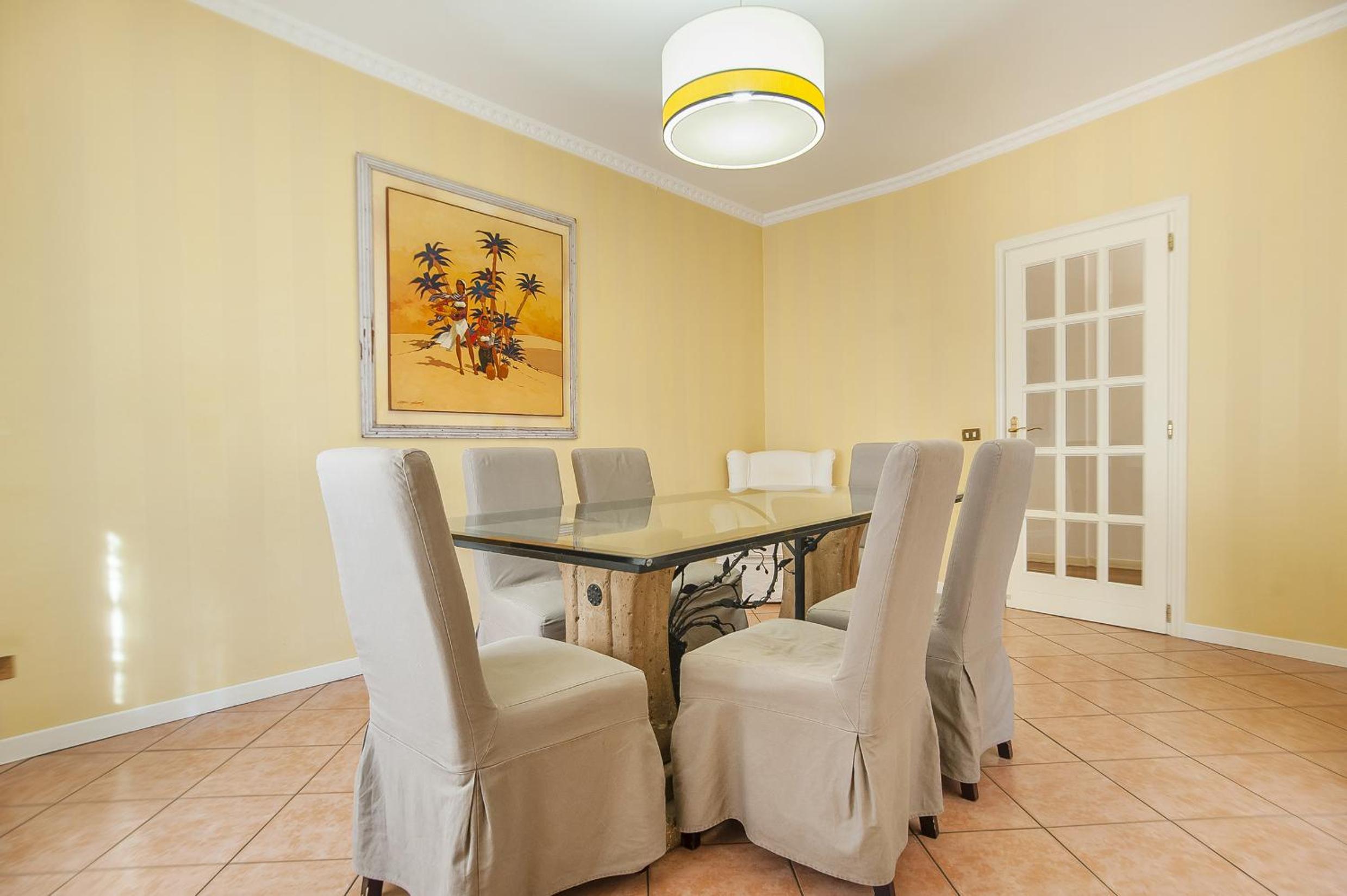 EUR Luminous and Large Family Terrace Apartment
