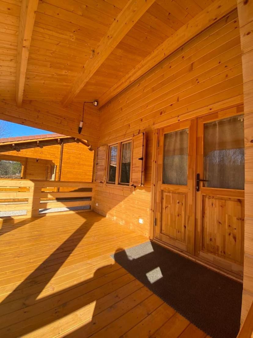Les Chalets Du Marais view 3