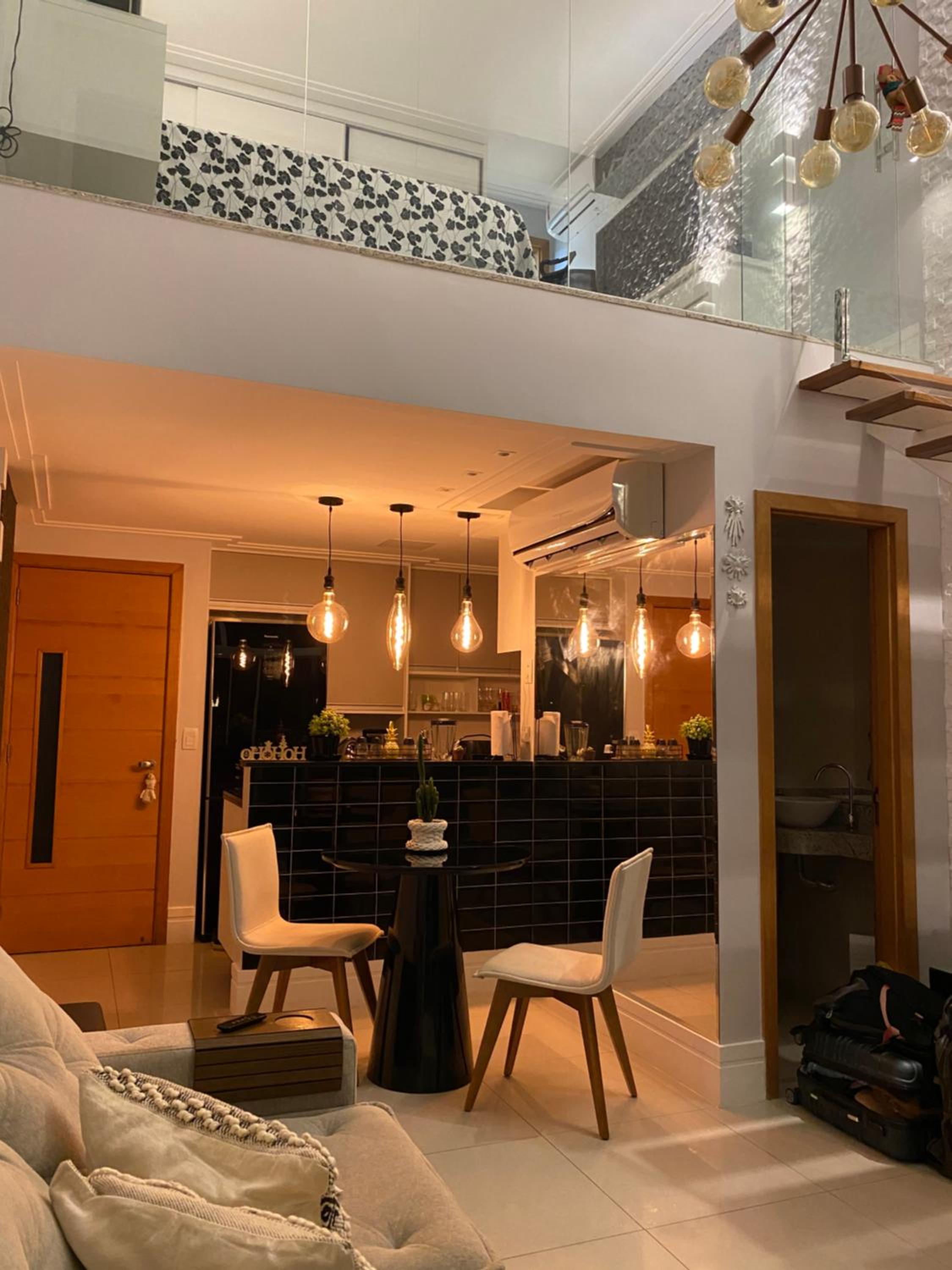 Loft luxo duplex com dois colchões adicionais e sofá cama