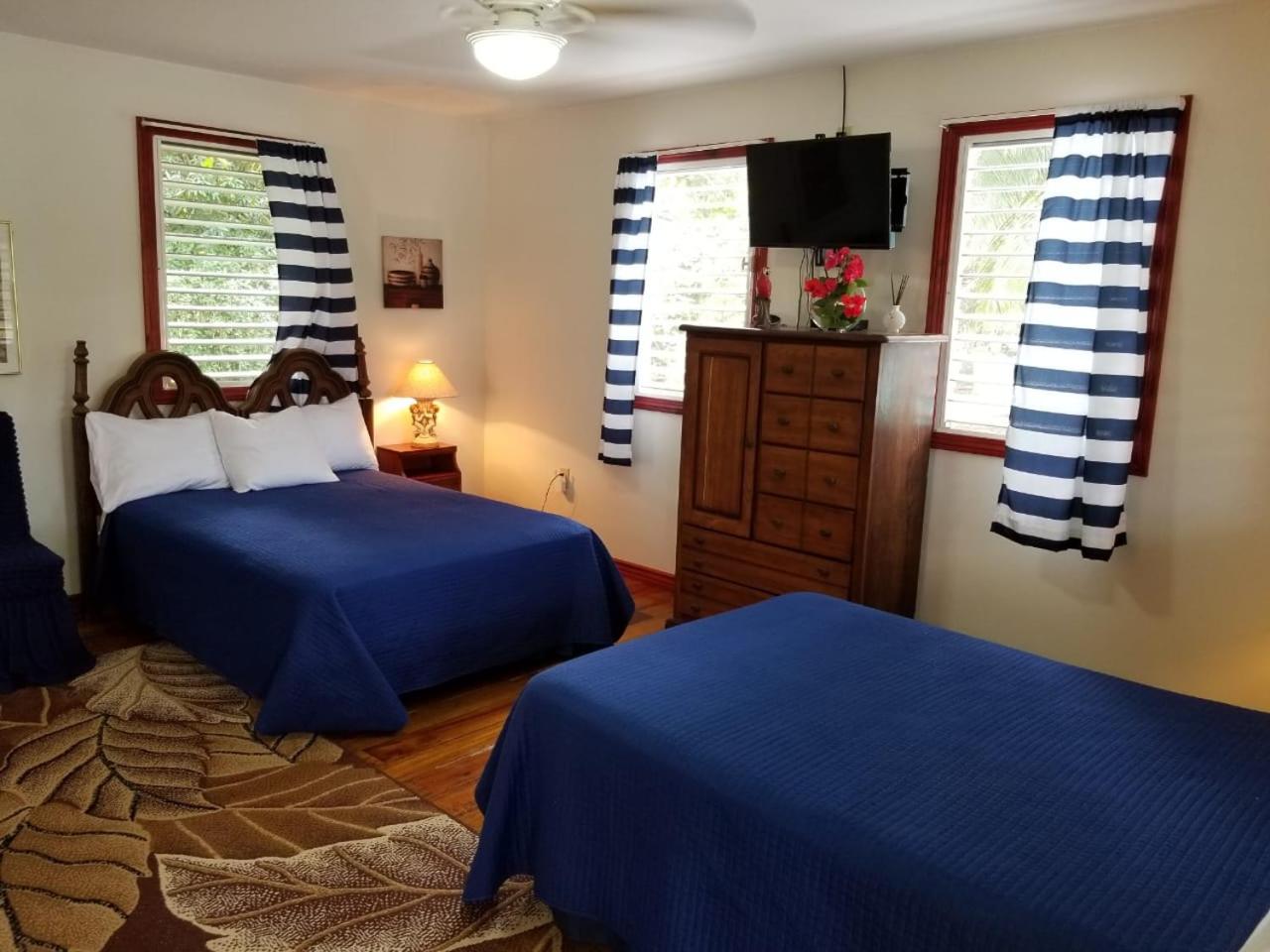 River Bend Resort Bze
