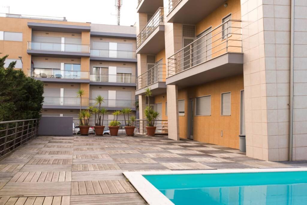 Bay Residence Apartamento - Piscina view 3