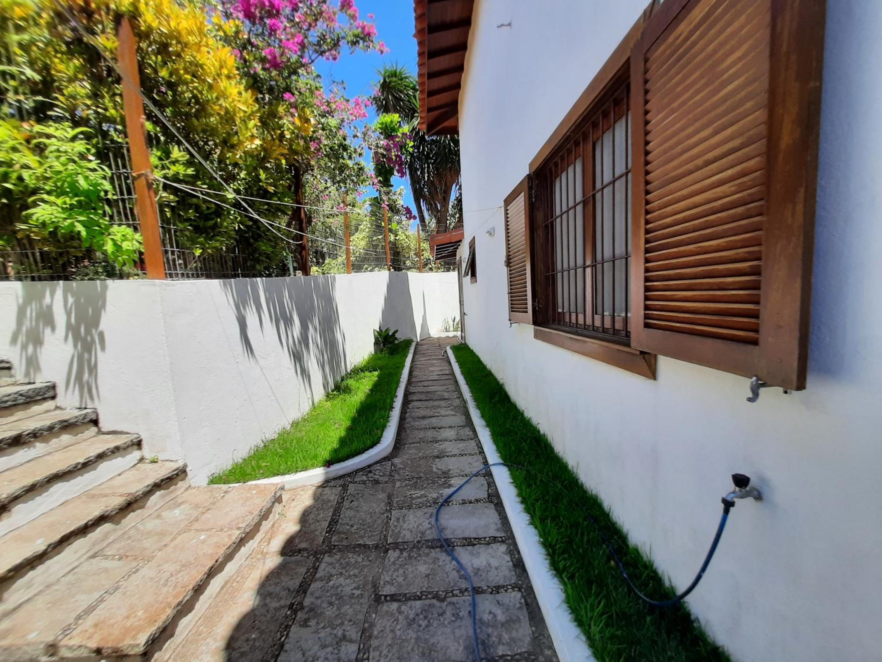 Casa e piscina privativa, vista para o mar em condomínio pé na areia