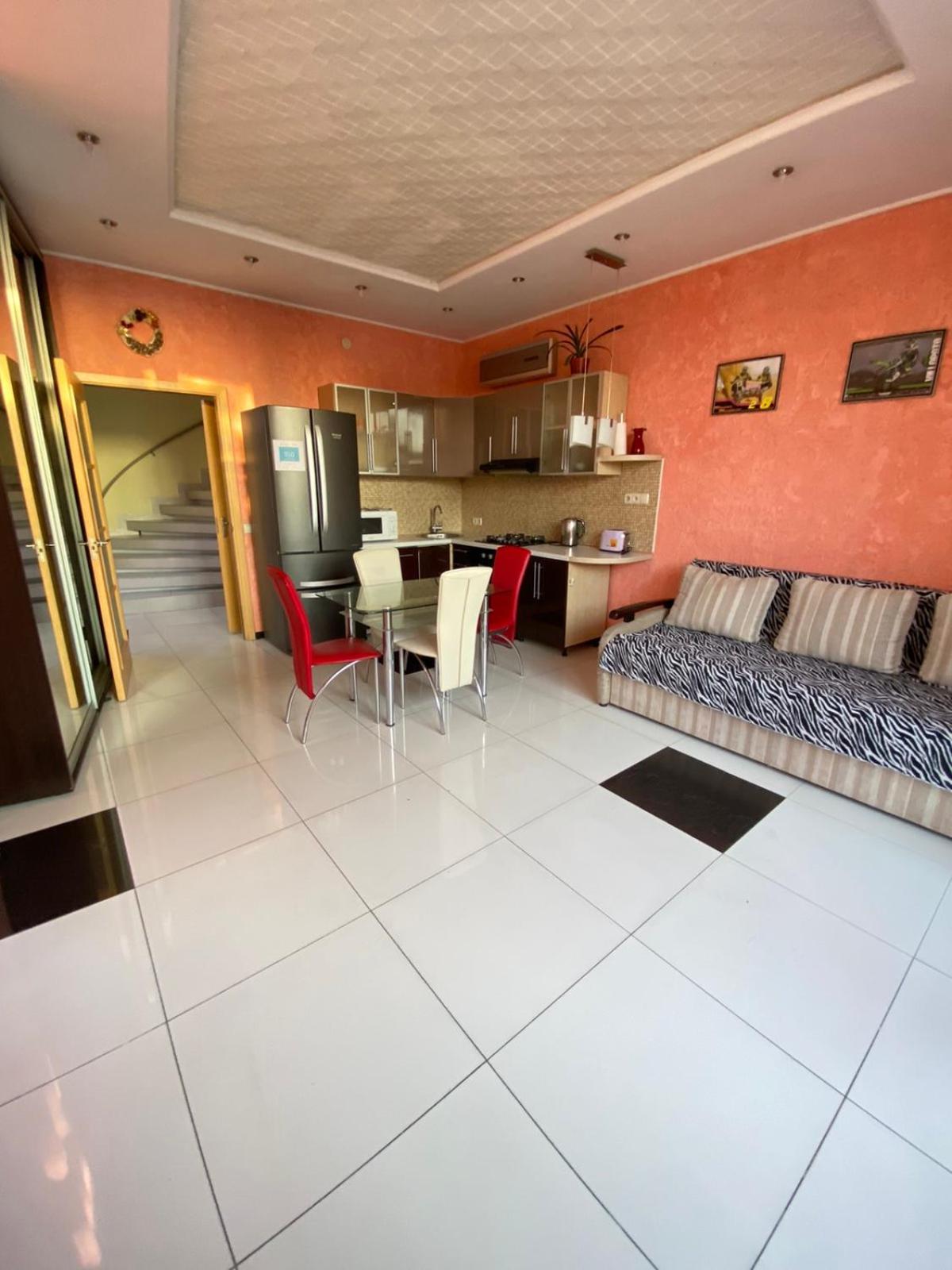 Тownhouse99