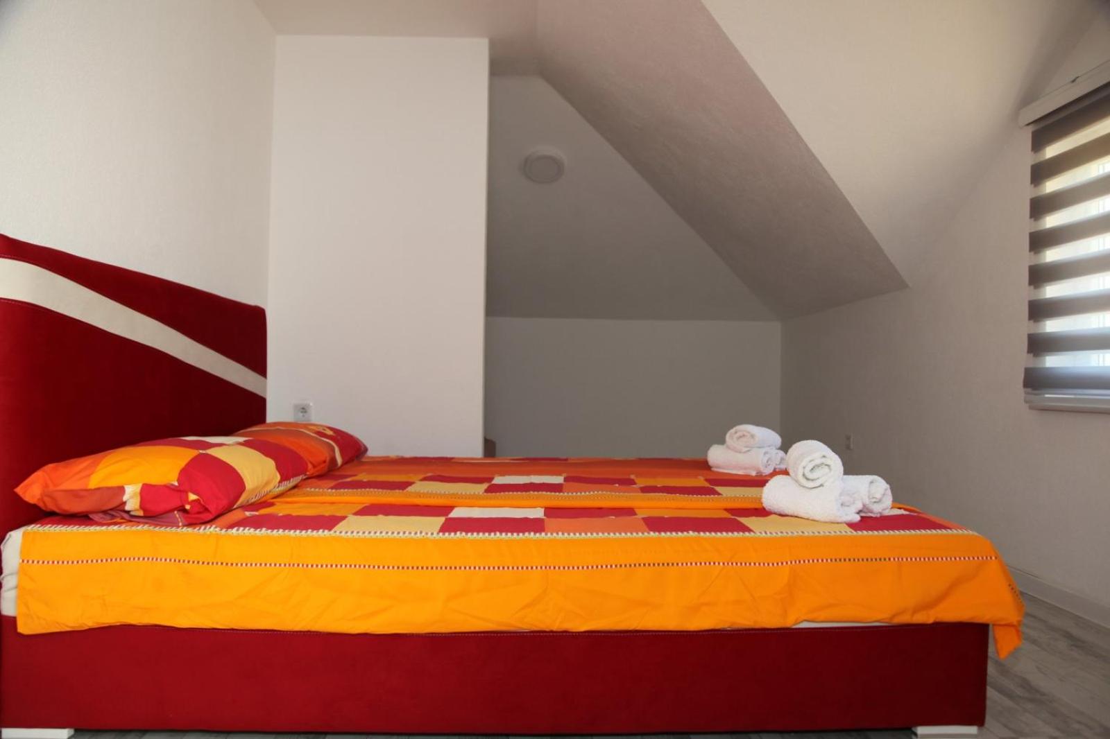 Photo 35