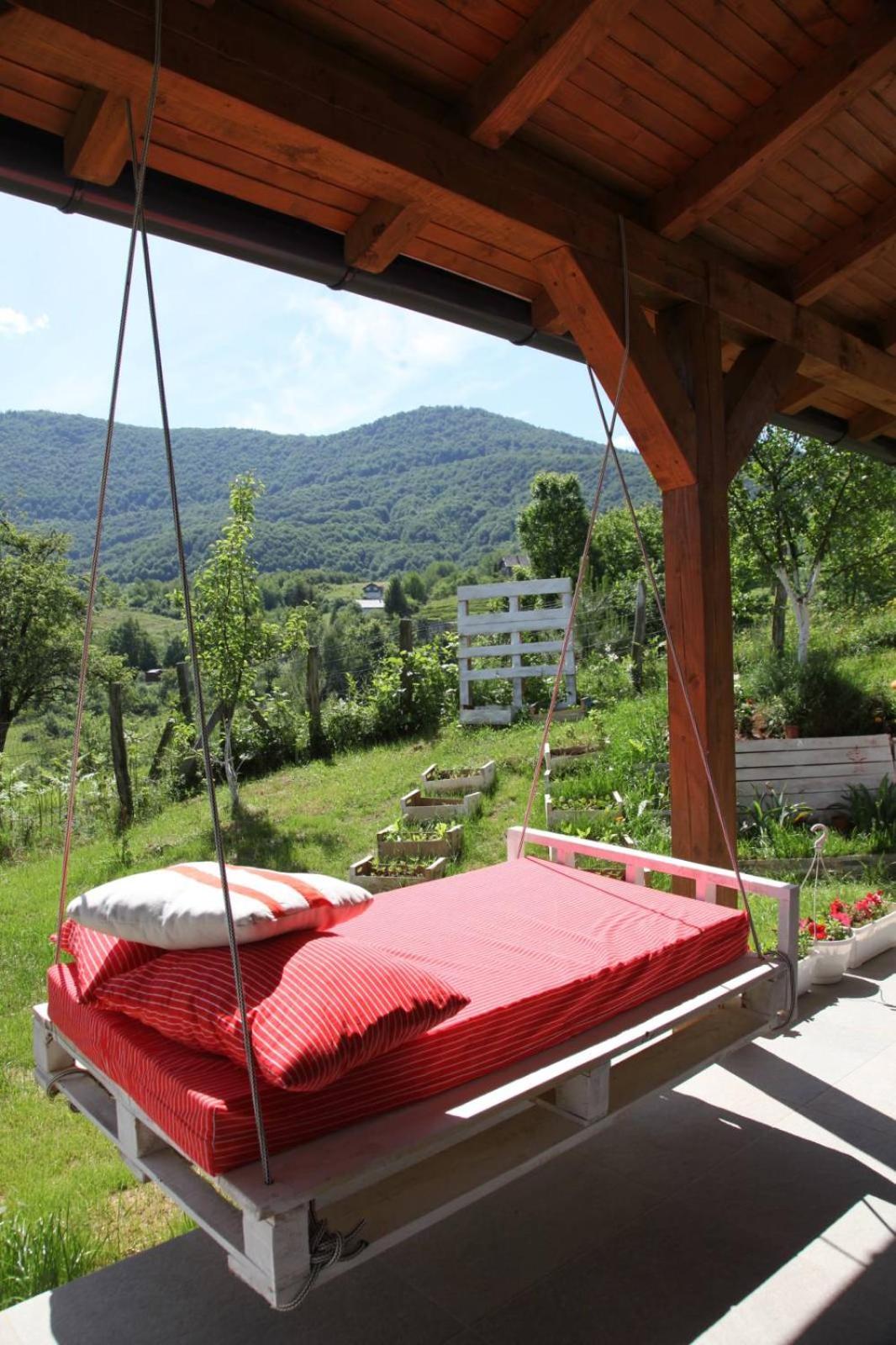 Villa Saraj with Swimming Pool & Jacuzzi near Sarajevo view 4