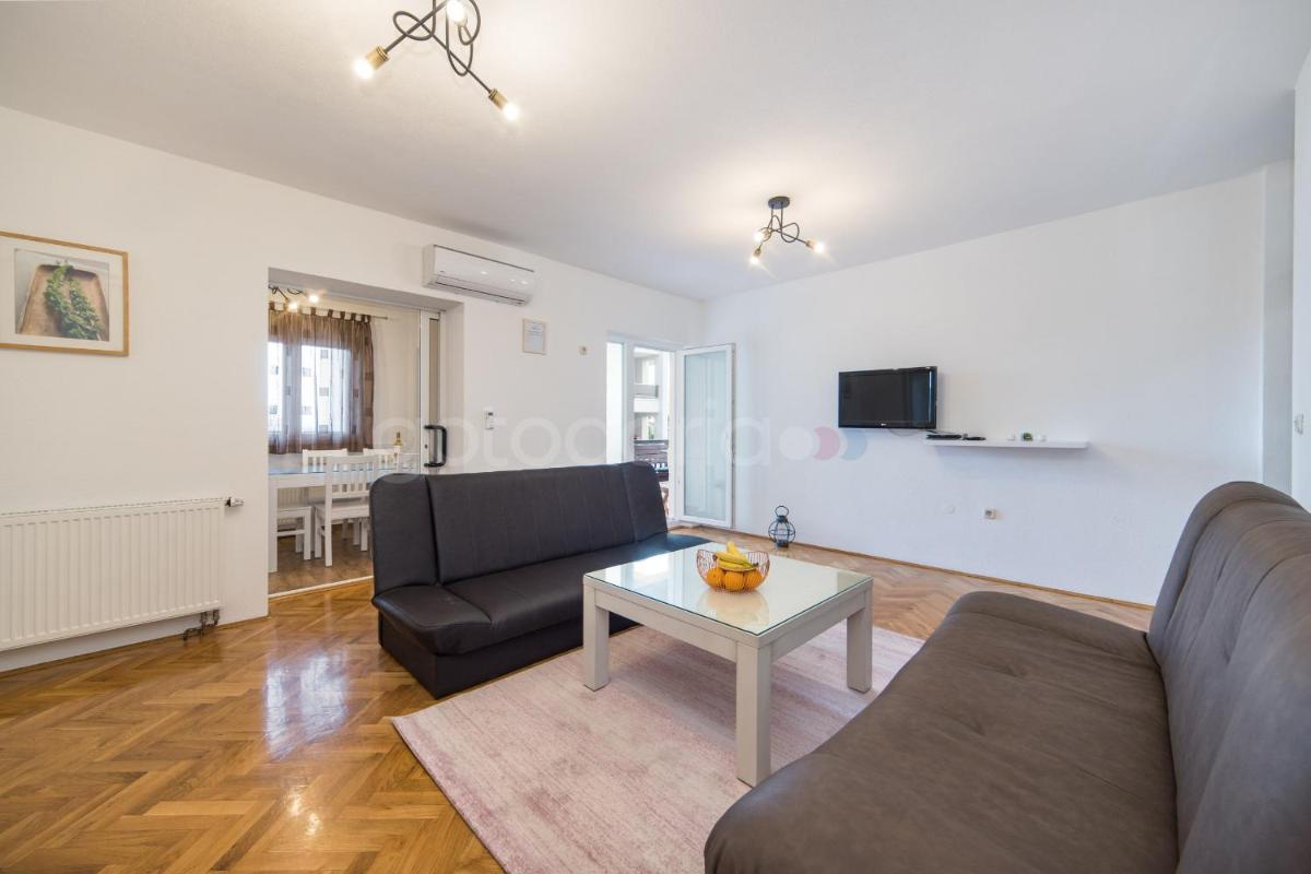 City Central Apartments Dolore view 4