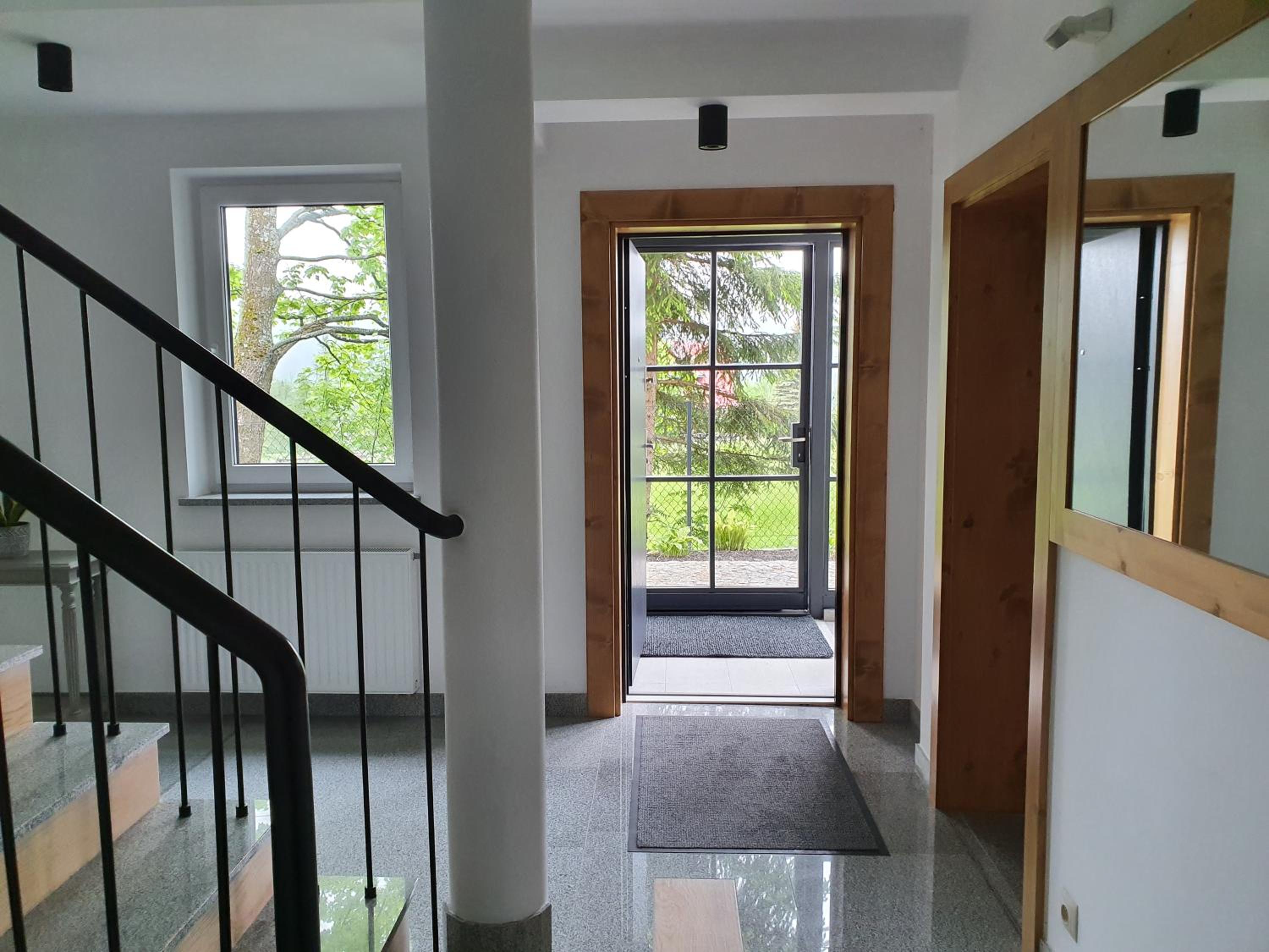 Photo 46