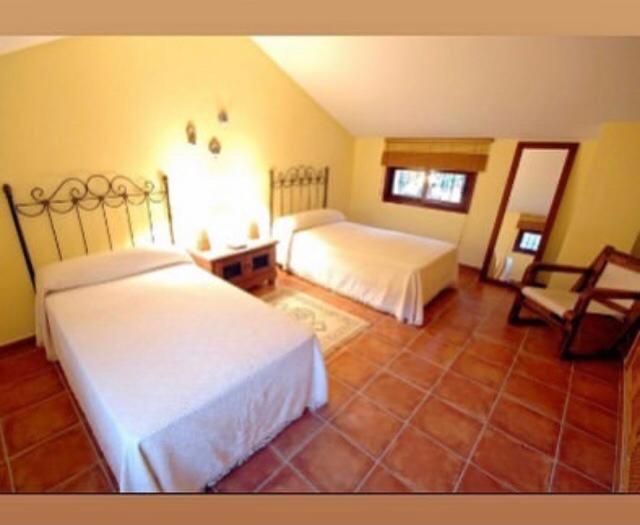 El Capricho de Almadan view 5