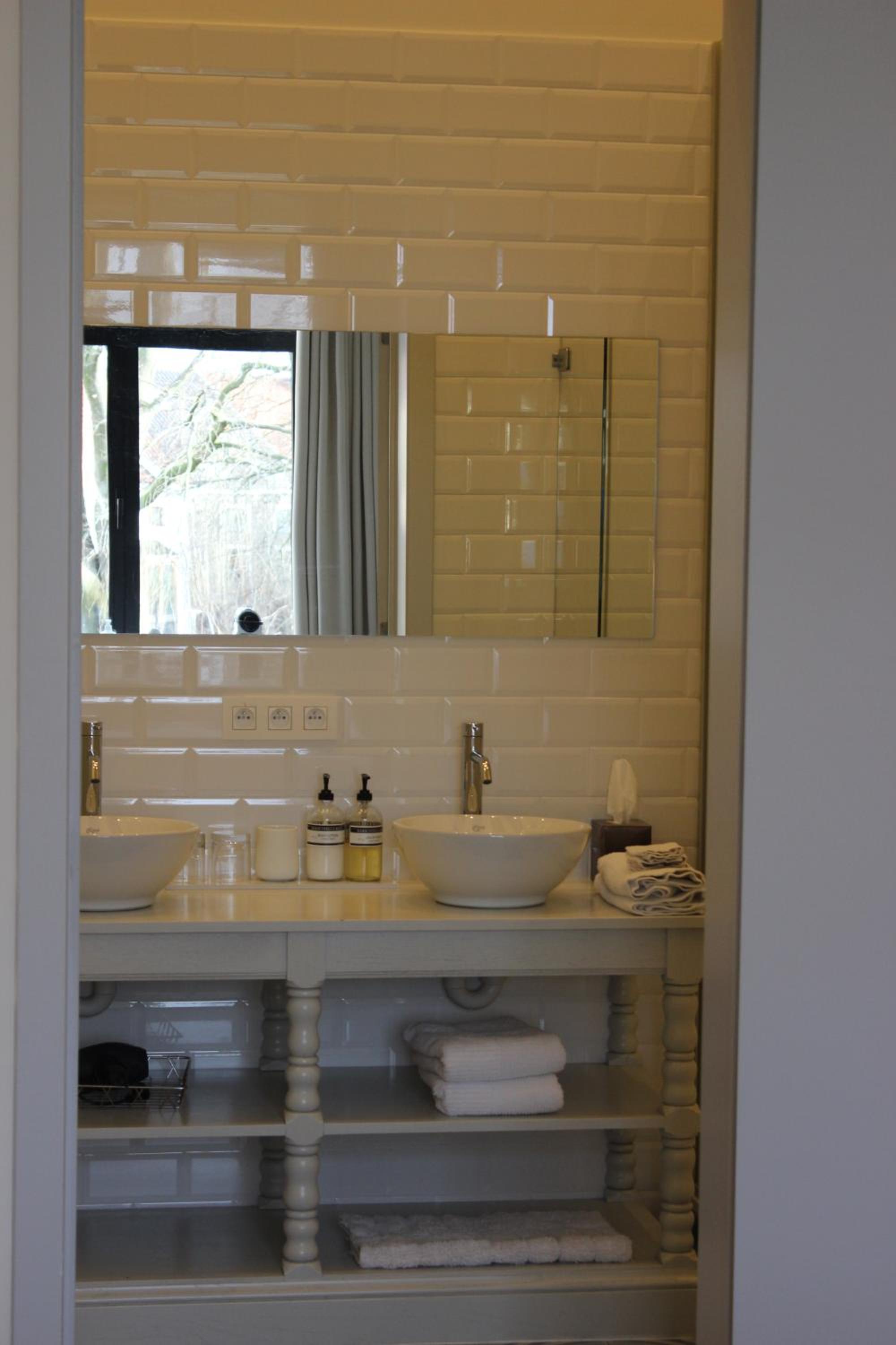 The Hamptons Boutique Hotel