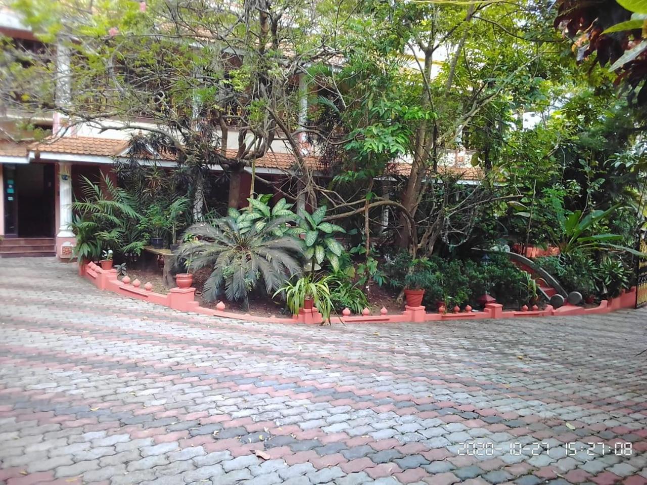 Karthika Plaza Resort Pvt Ltd view 4