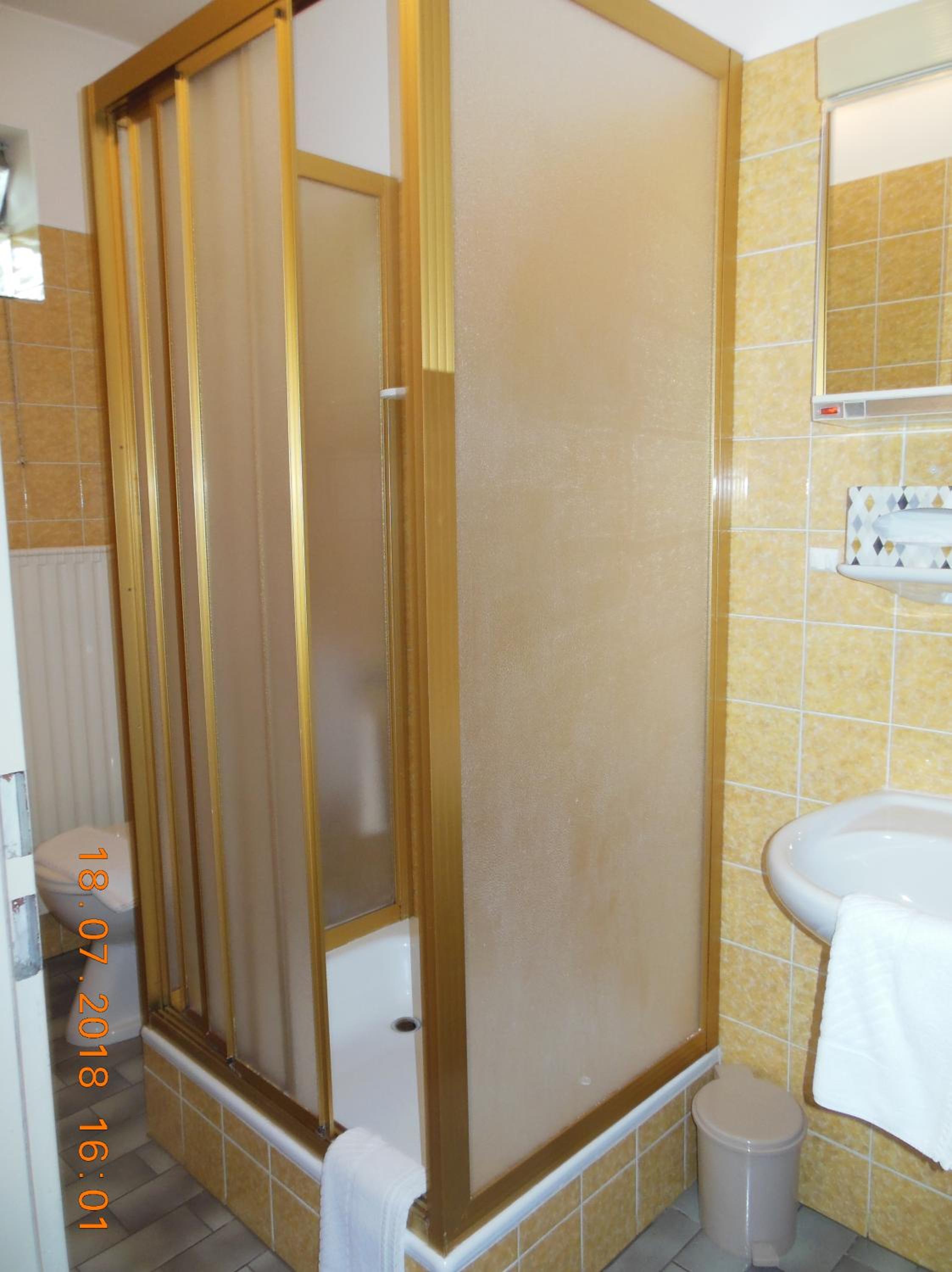 Photo 38