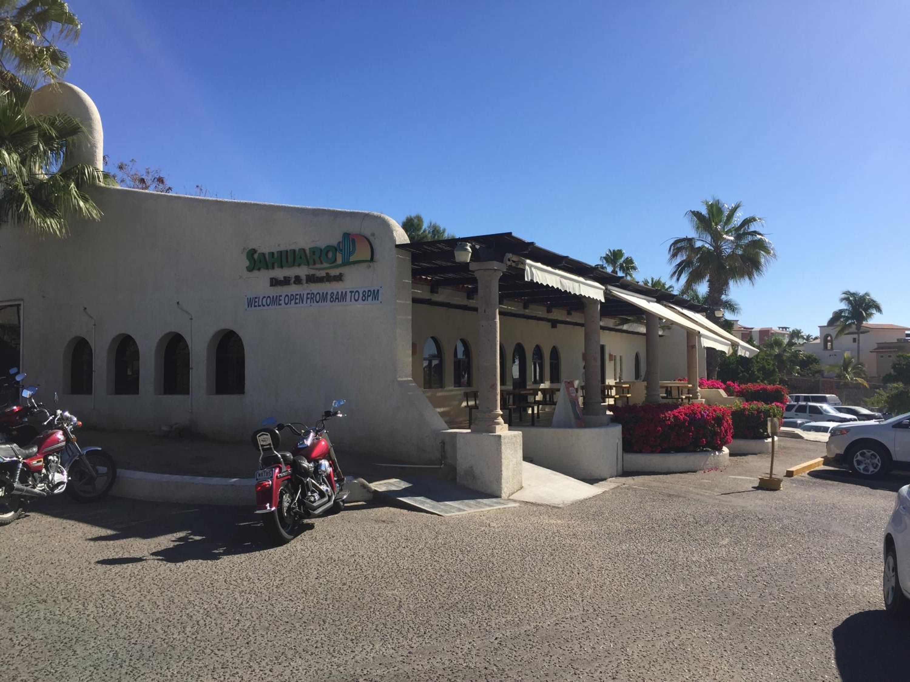 Hotel Misioneros Del Cabo - Image 1