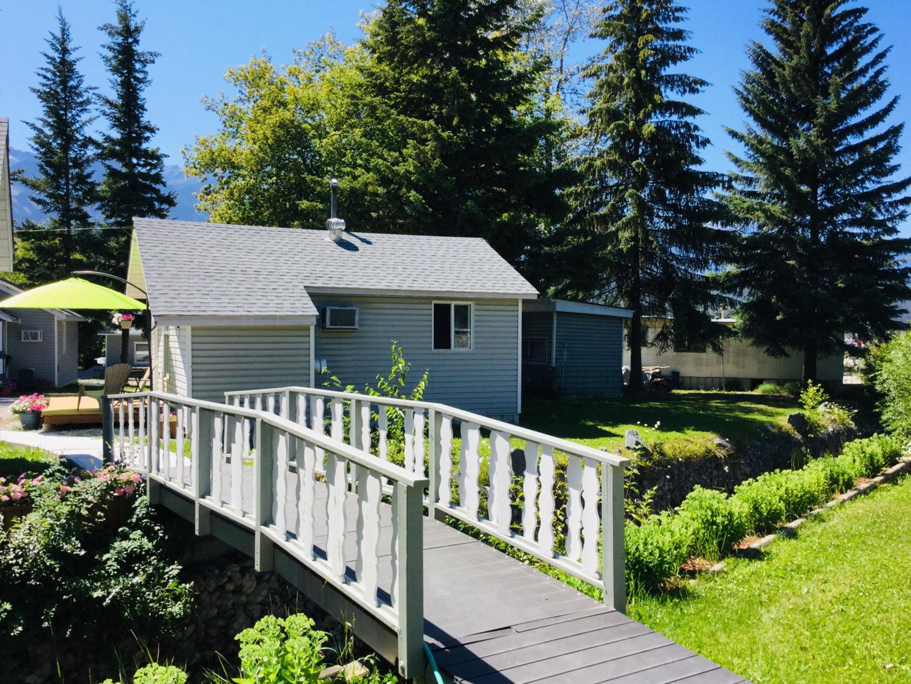 Golden Vacations - Brookside Motel - Property Image 49