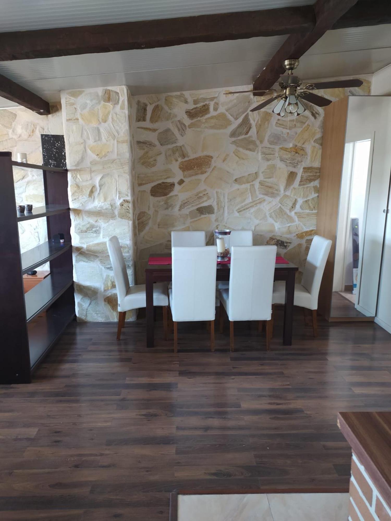 Moderno Loft en Urb La Marina view 3