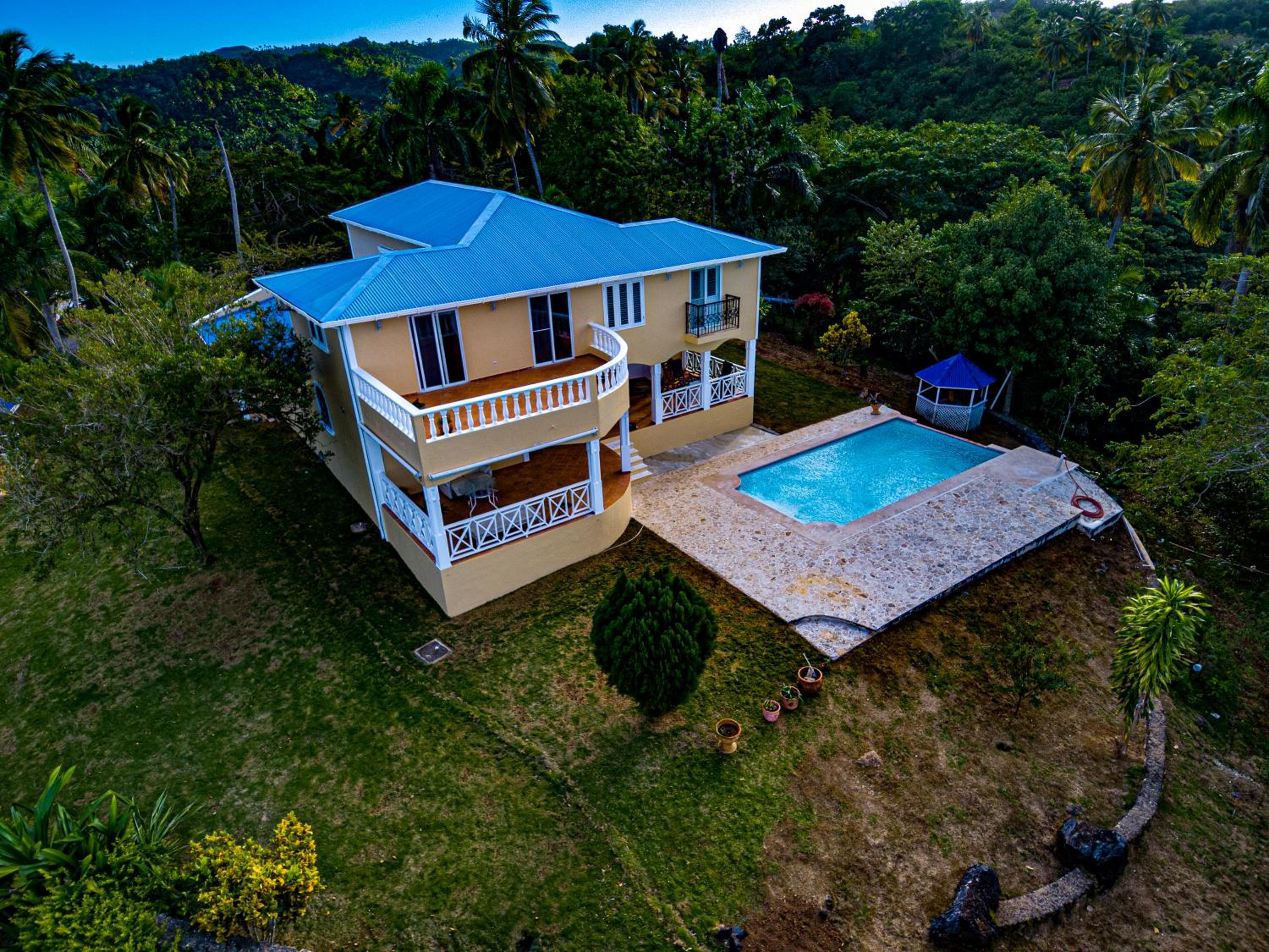 Lutix Village