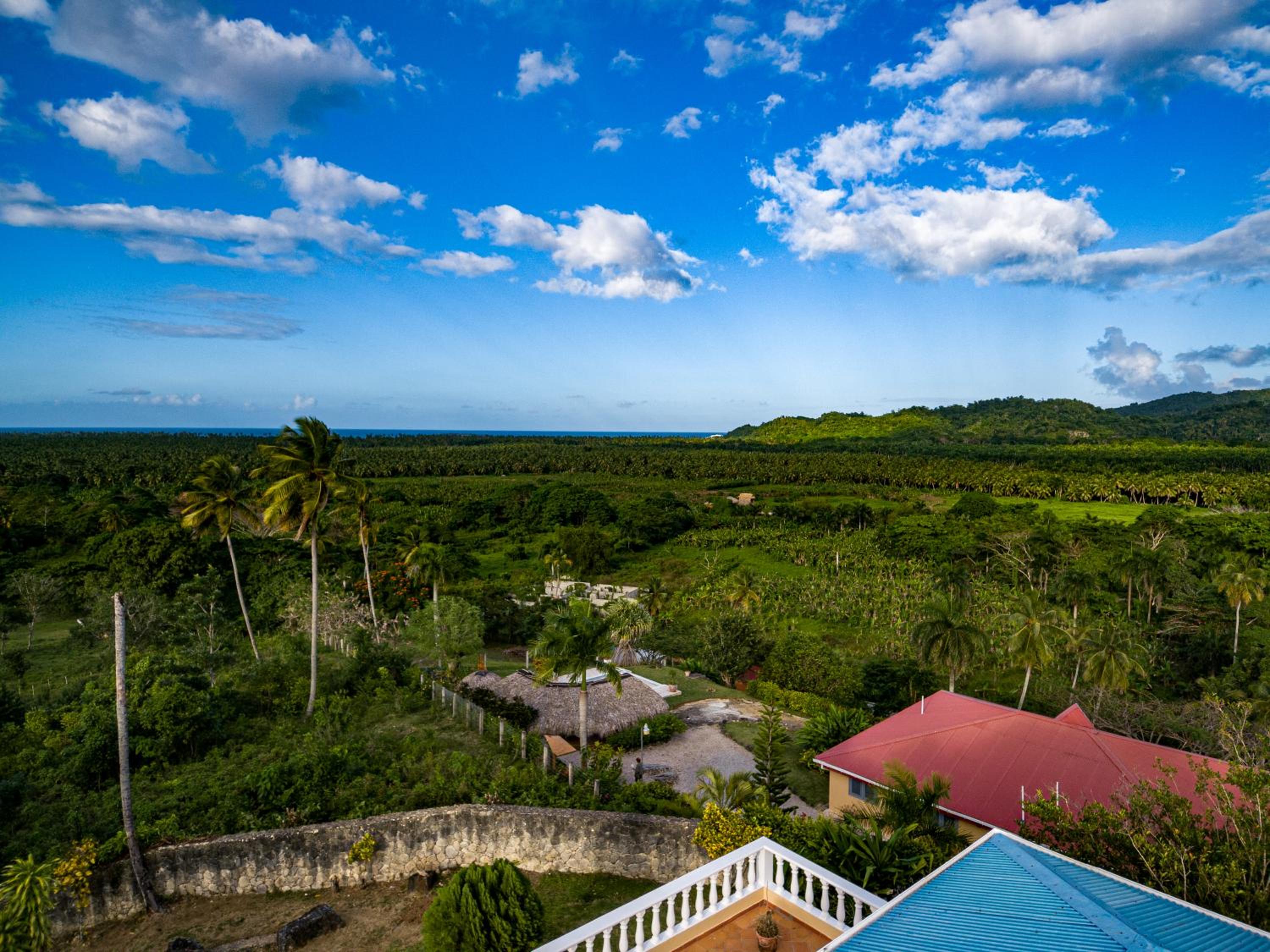 Lutix Village