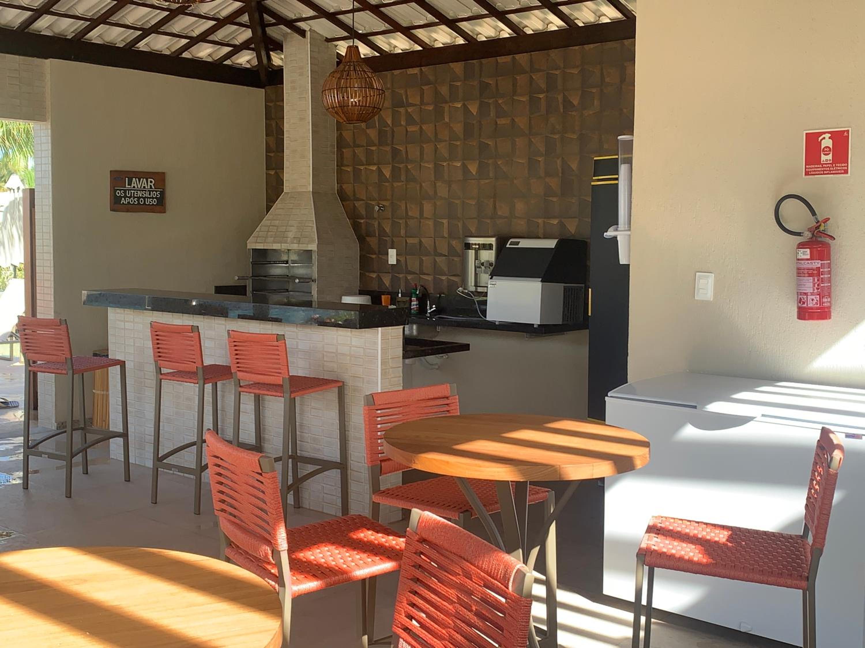 Village, 2 suítes, pé na areia, praia da espera