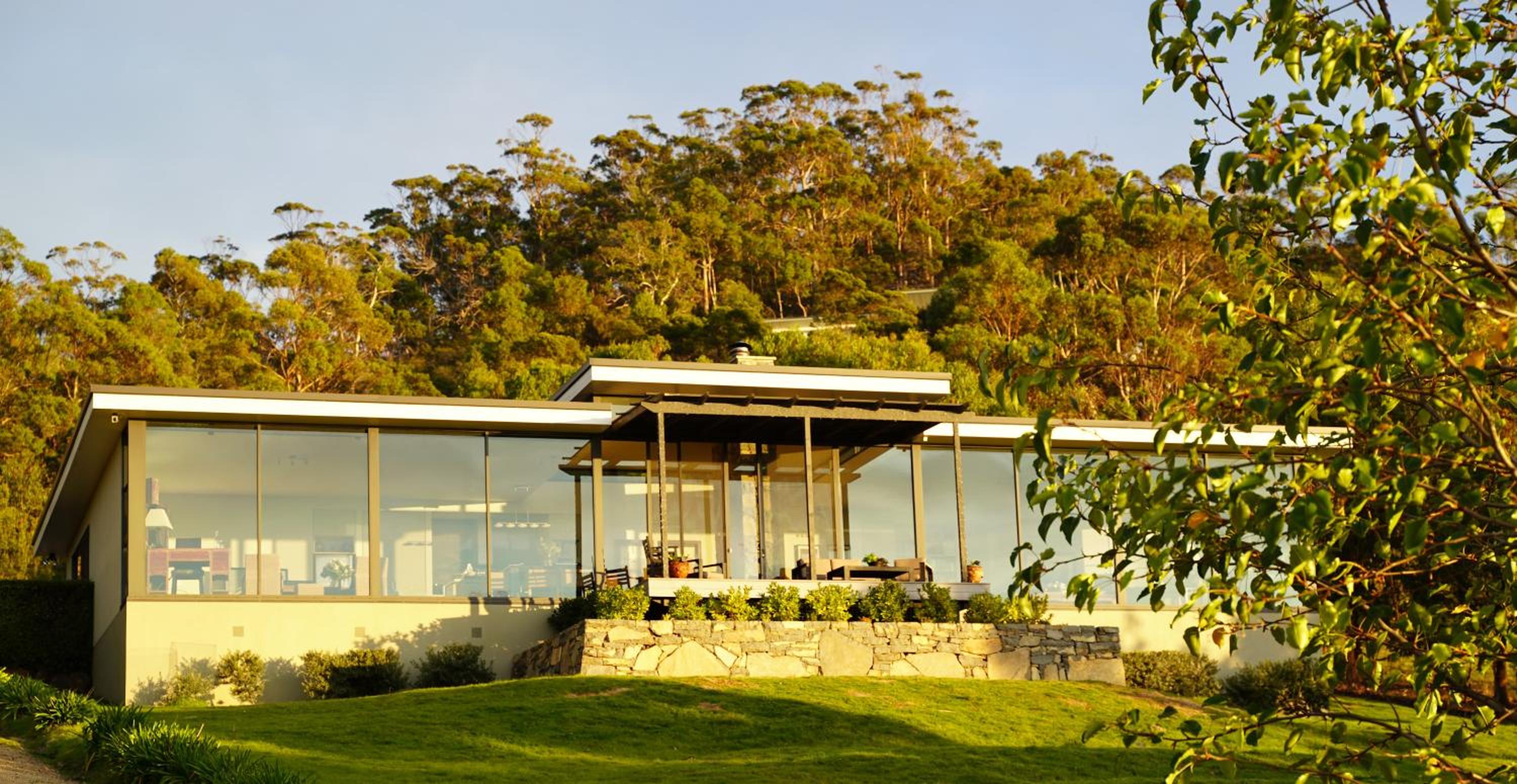 Dragonfly Lodge