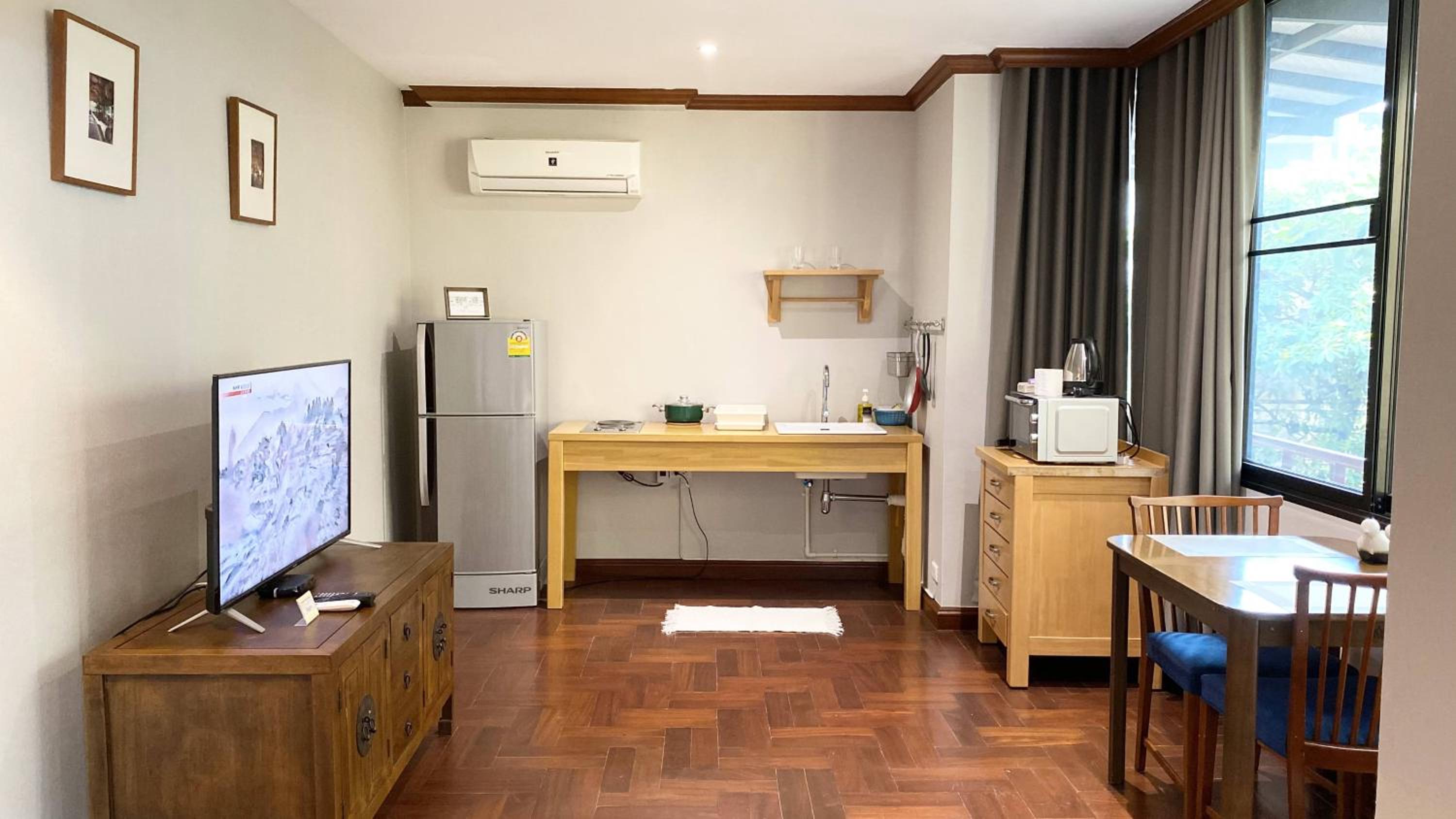 NT Place Sukhumvit Suites