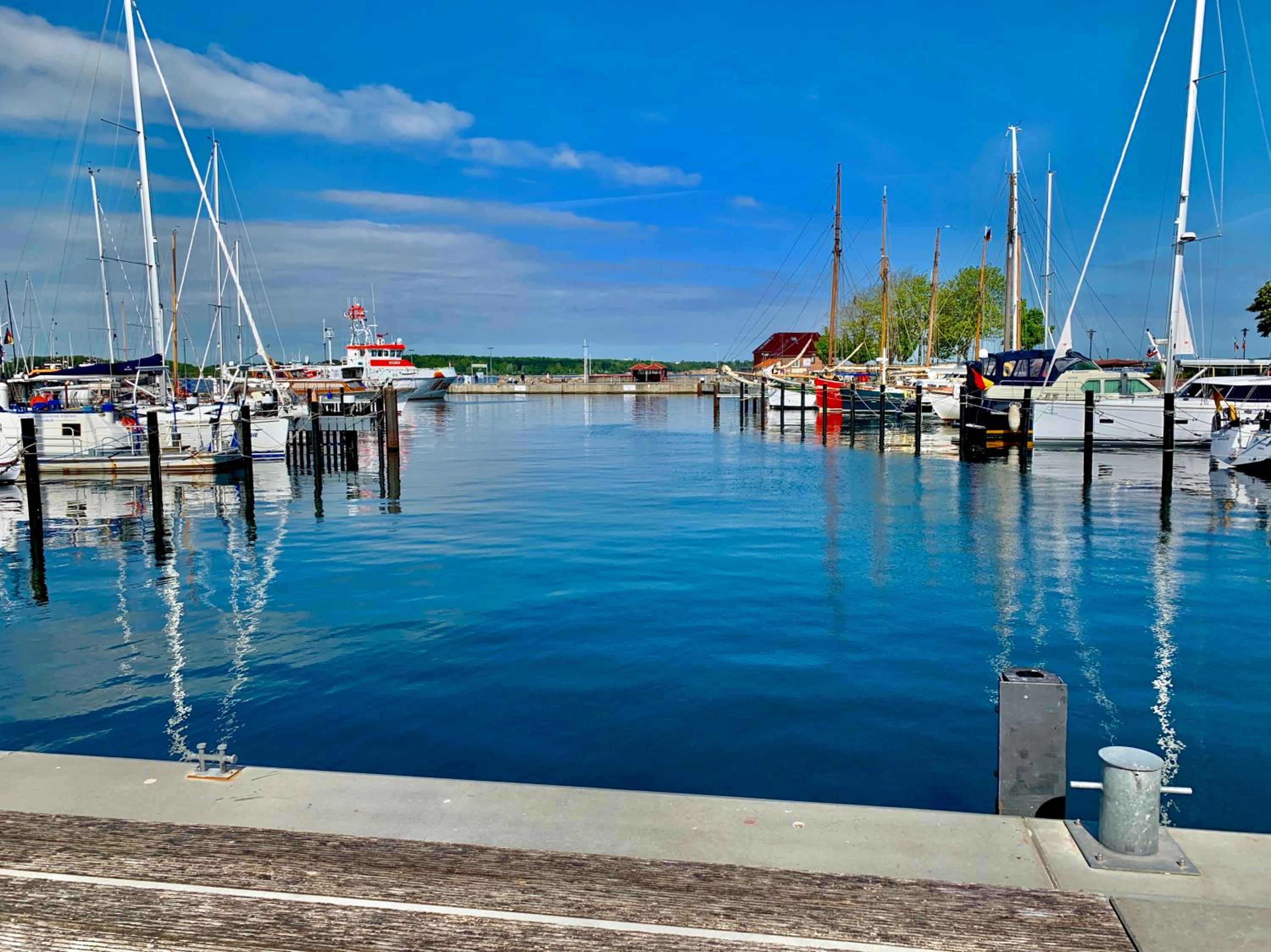 Wellness & Komfortferienwohnung Strandliebe mit Sauna, Terrasse, Garten & Balkon, bei Laboe
