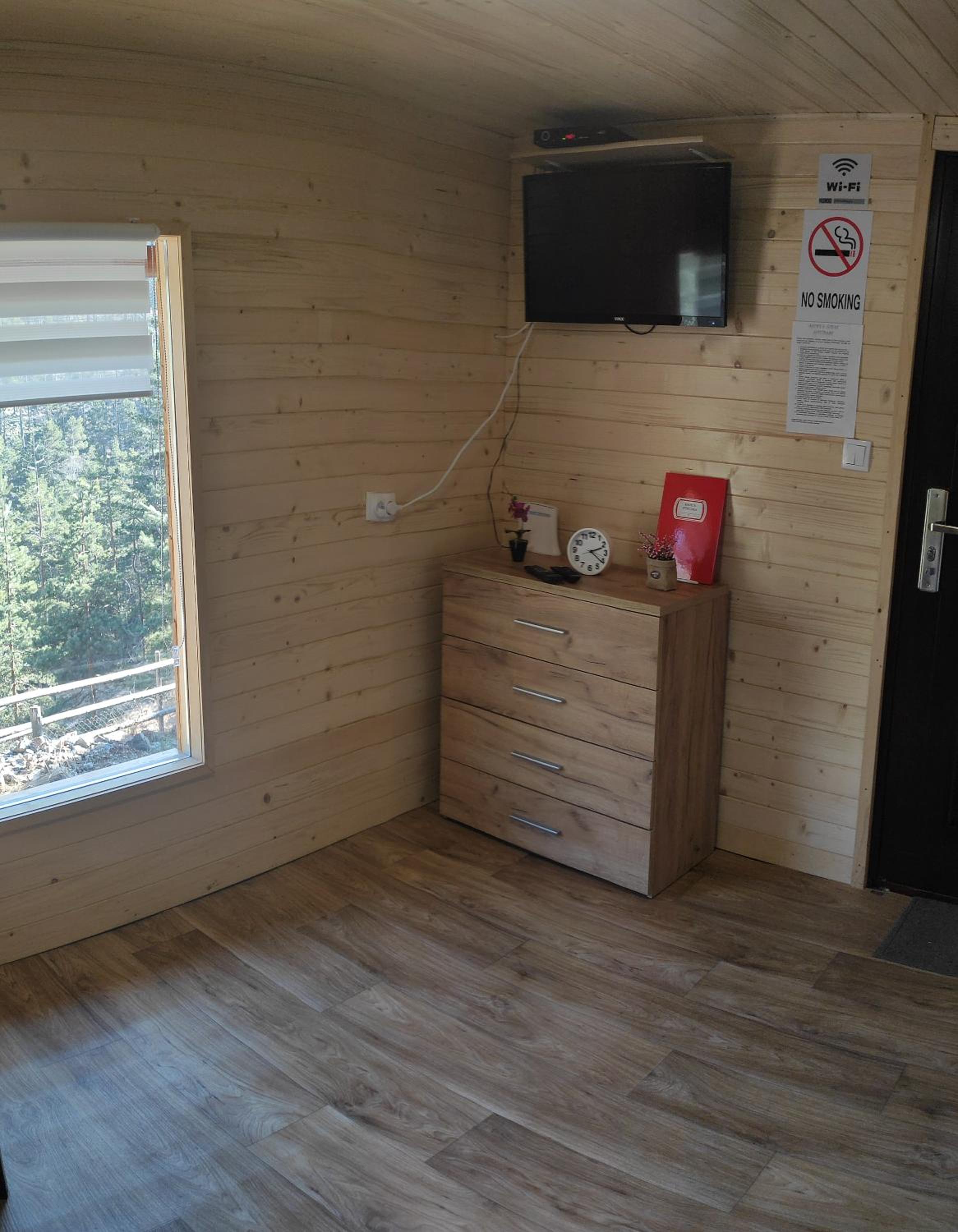 Photo 48