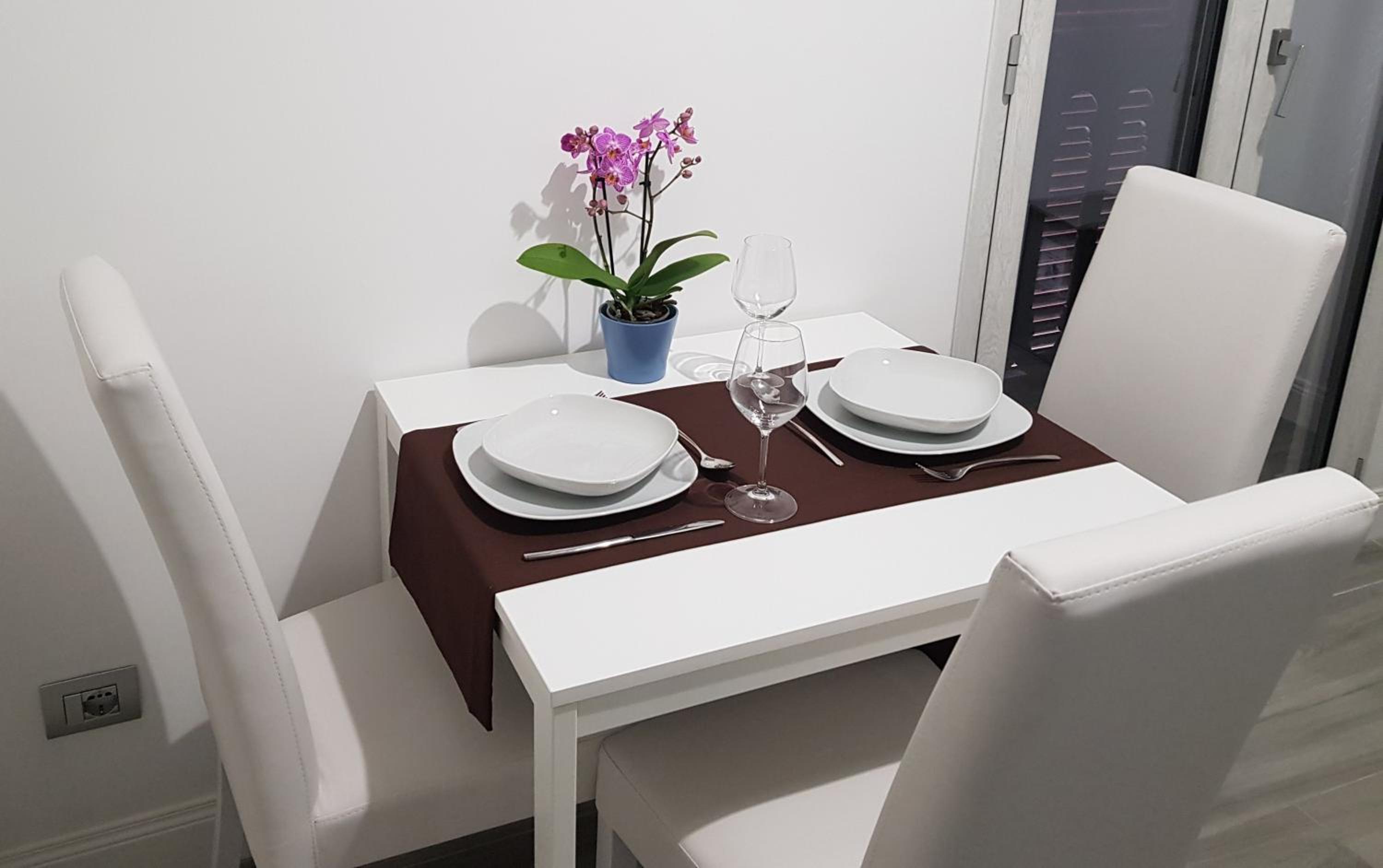 Duomo Platinum Apartments