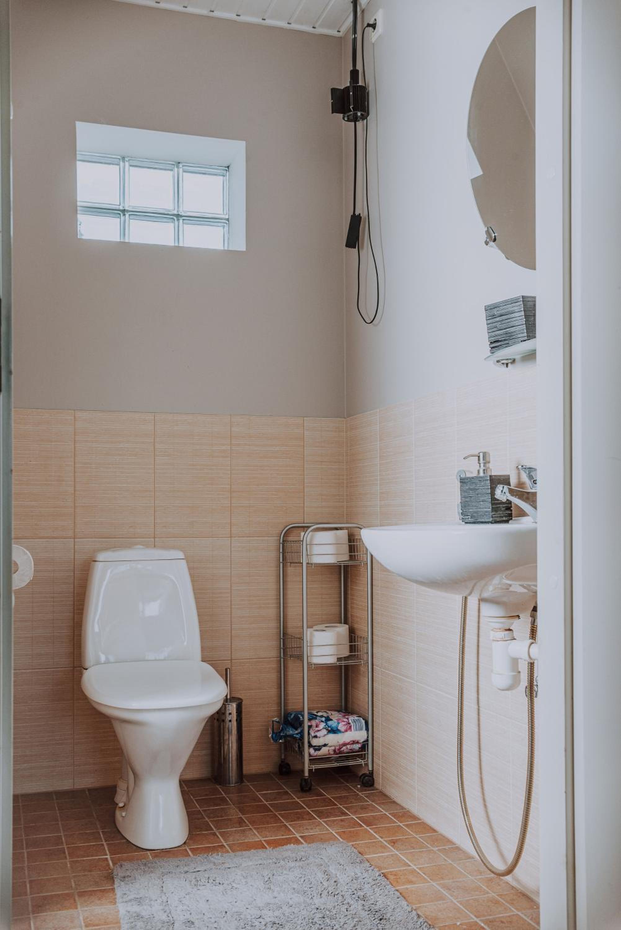 Kevade Guesthouse with Sauna