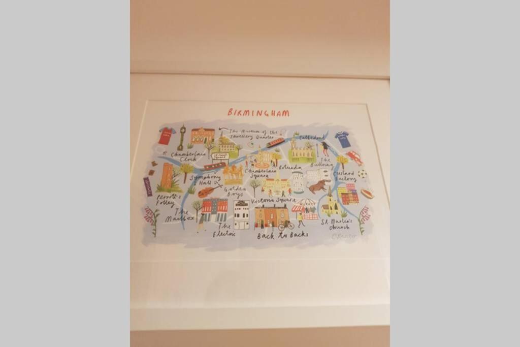 City Centre Apartment - Fantastic Location view 5