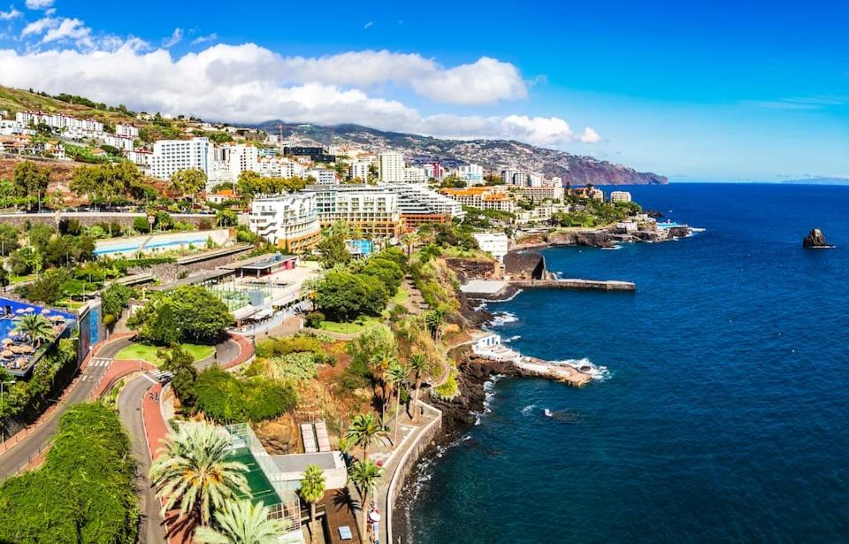 Sunshine Apartment Lido Funchal view 2