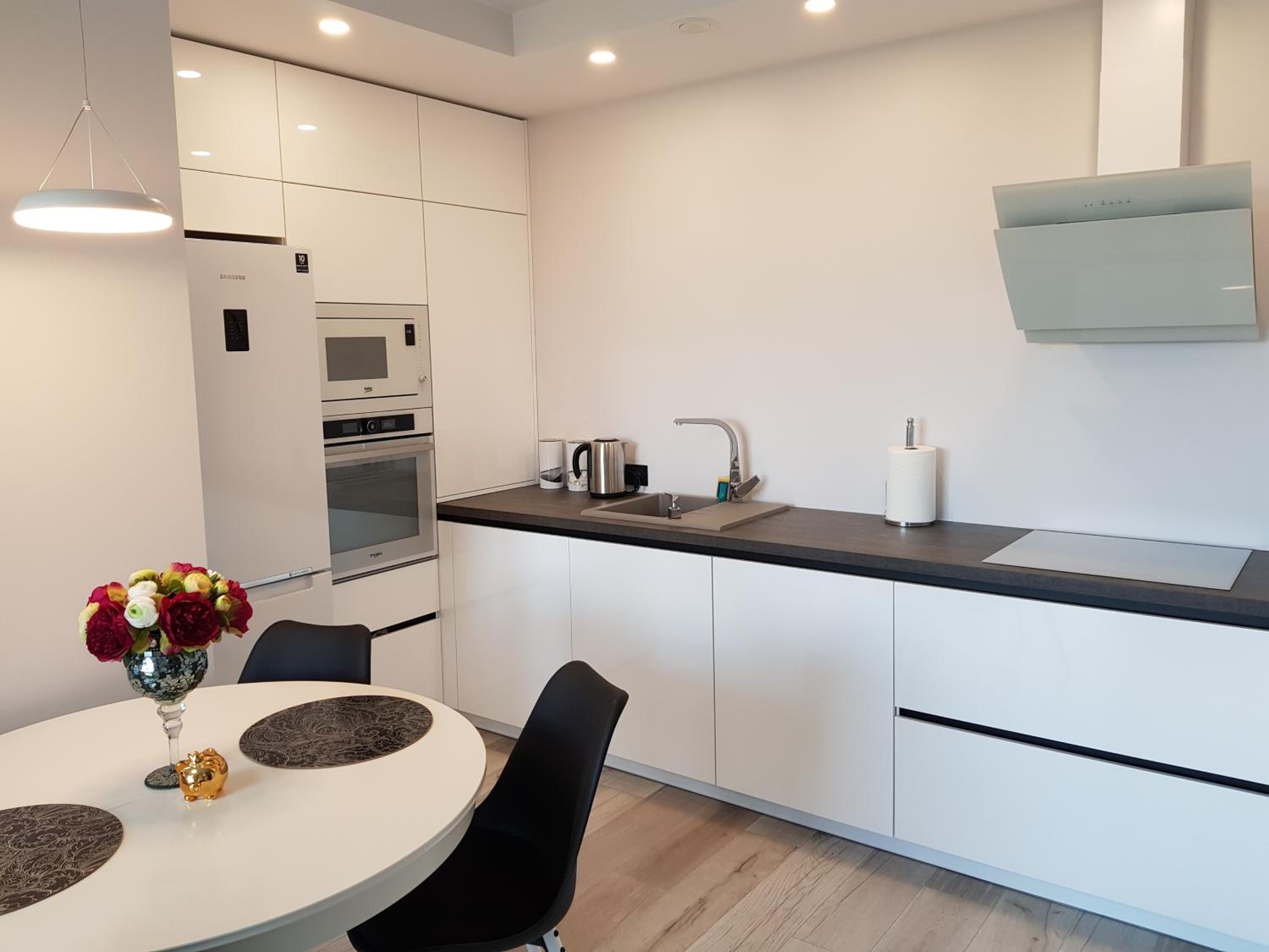 AA Apartments OldTown view 3