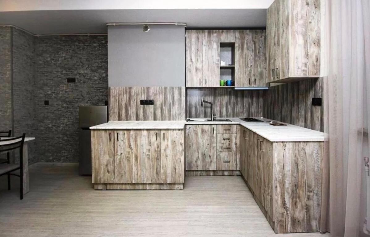 Studio Apartment in Yerevan and Tours in Armenia