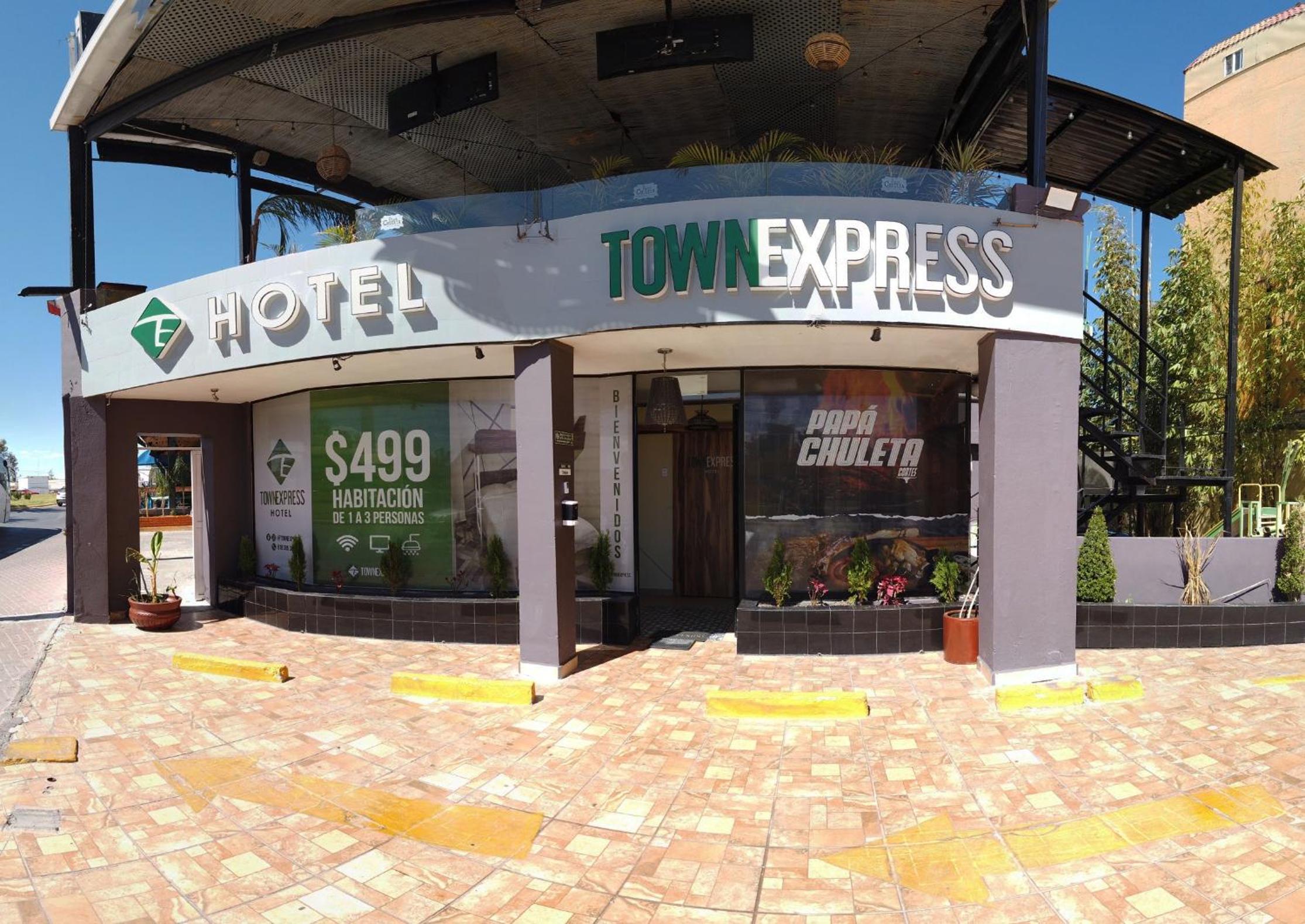 Hotel Town Express - Image 1