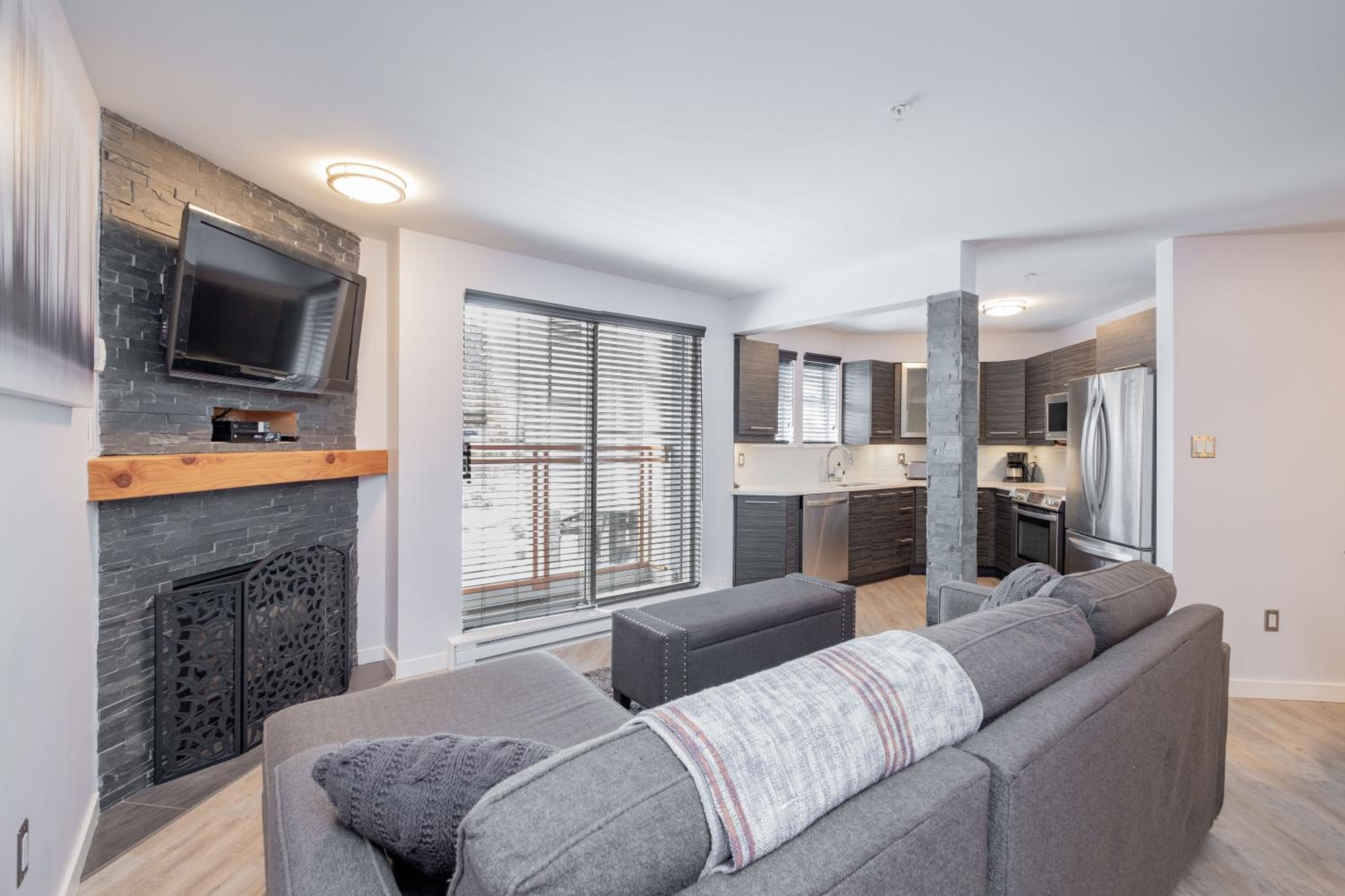 Eagle Lodge 225 by Outpost Whistler