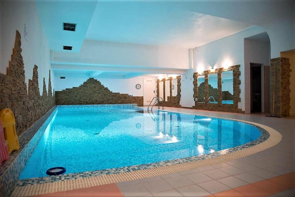 Apartament Radowid 14 w centrum z basenem view 2