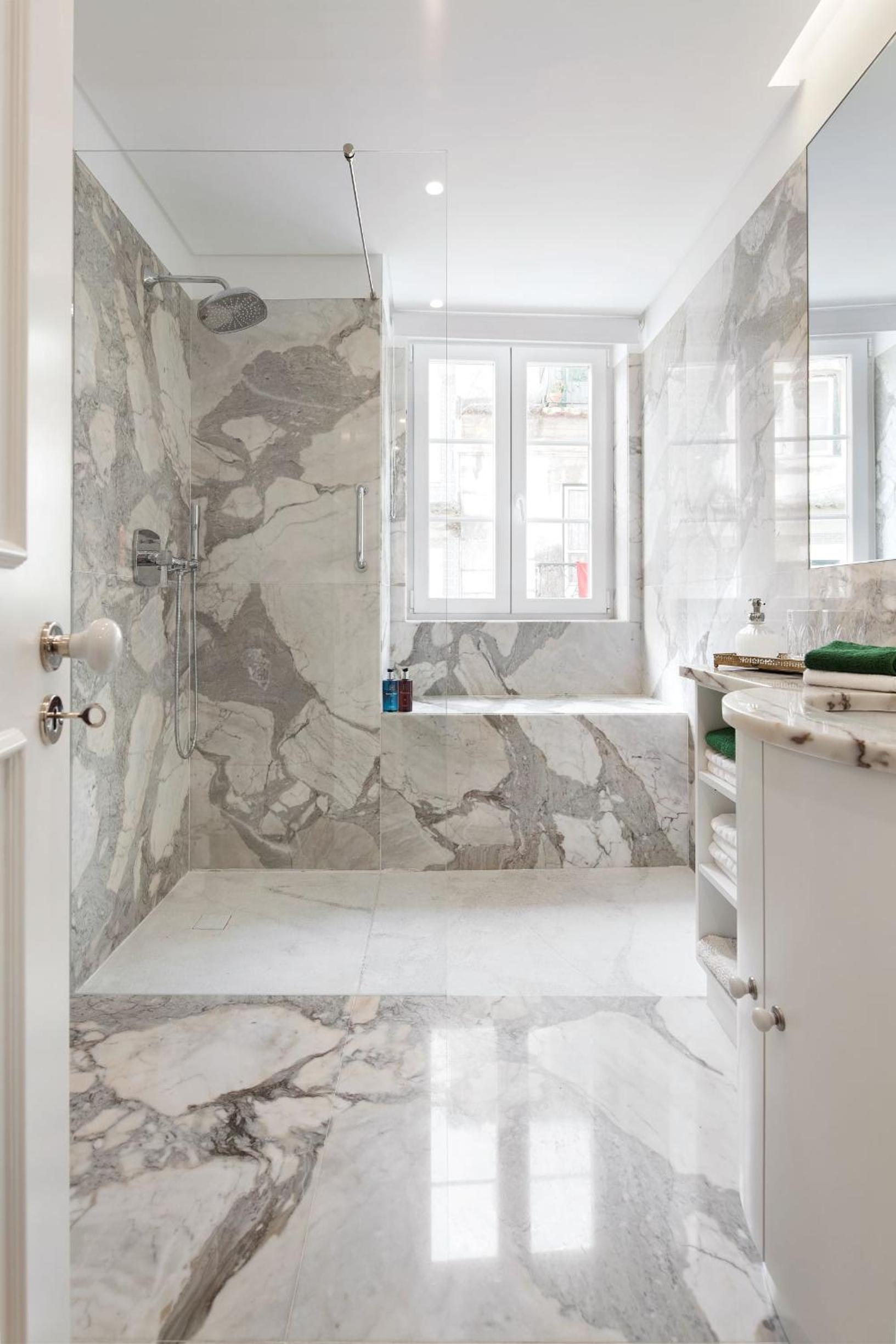 Lisbon Rentals Chiado