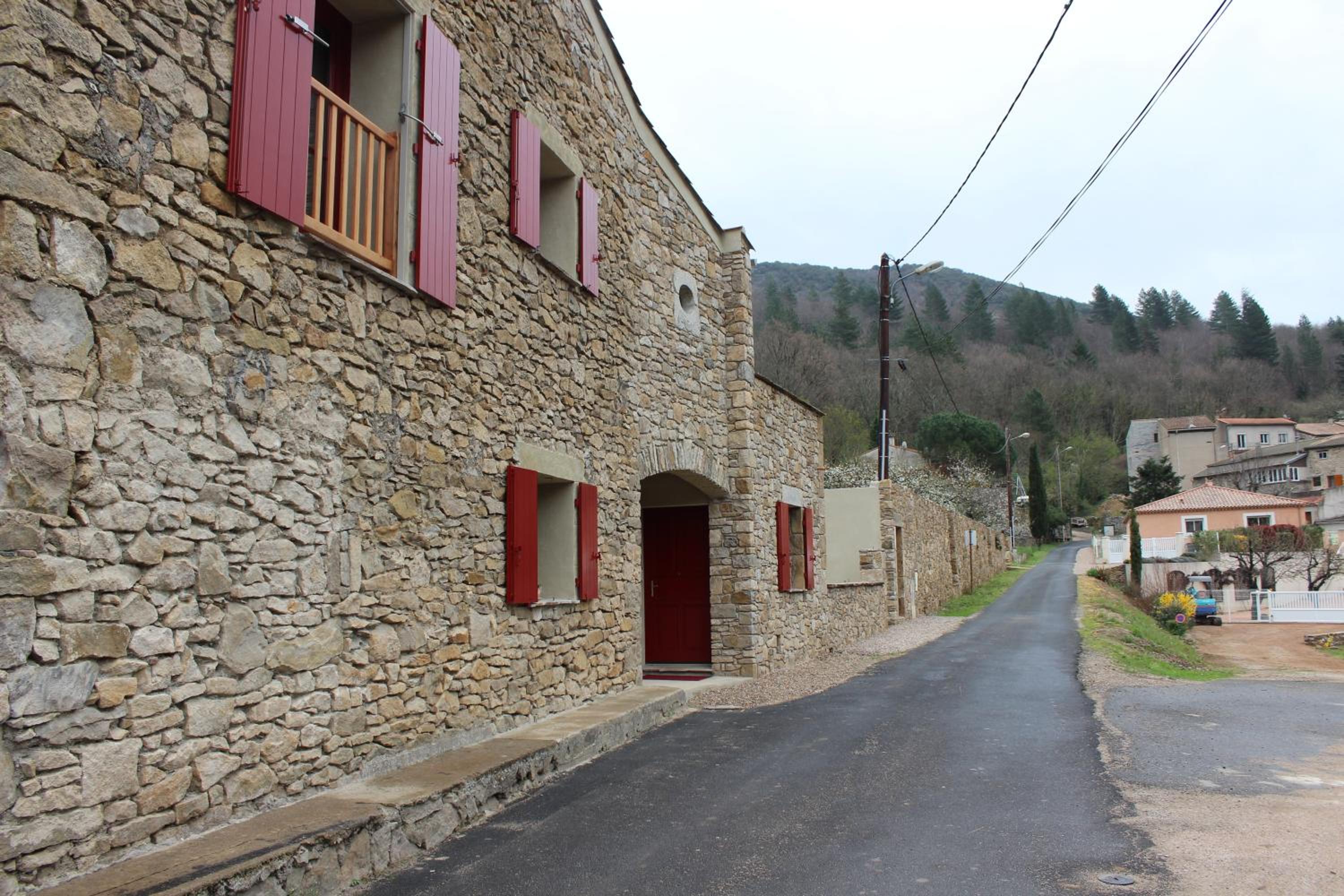 Photo 16