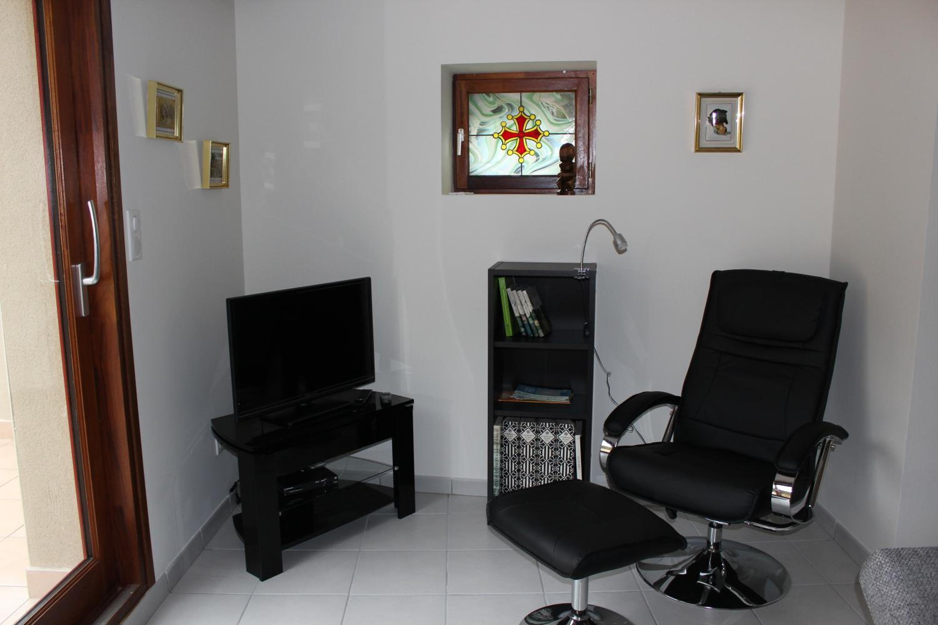 Photo 26