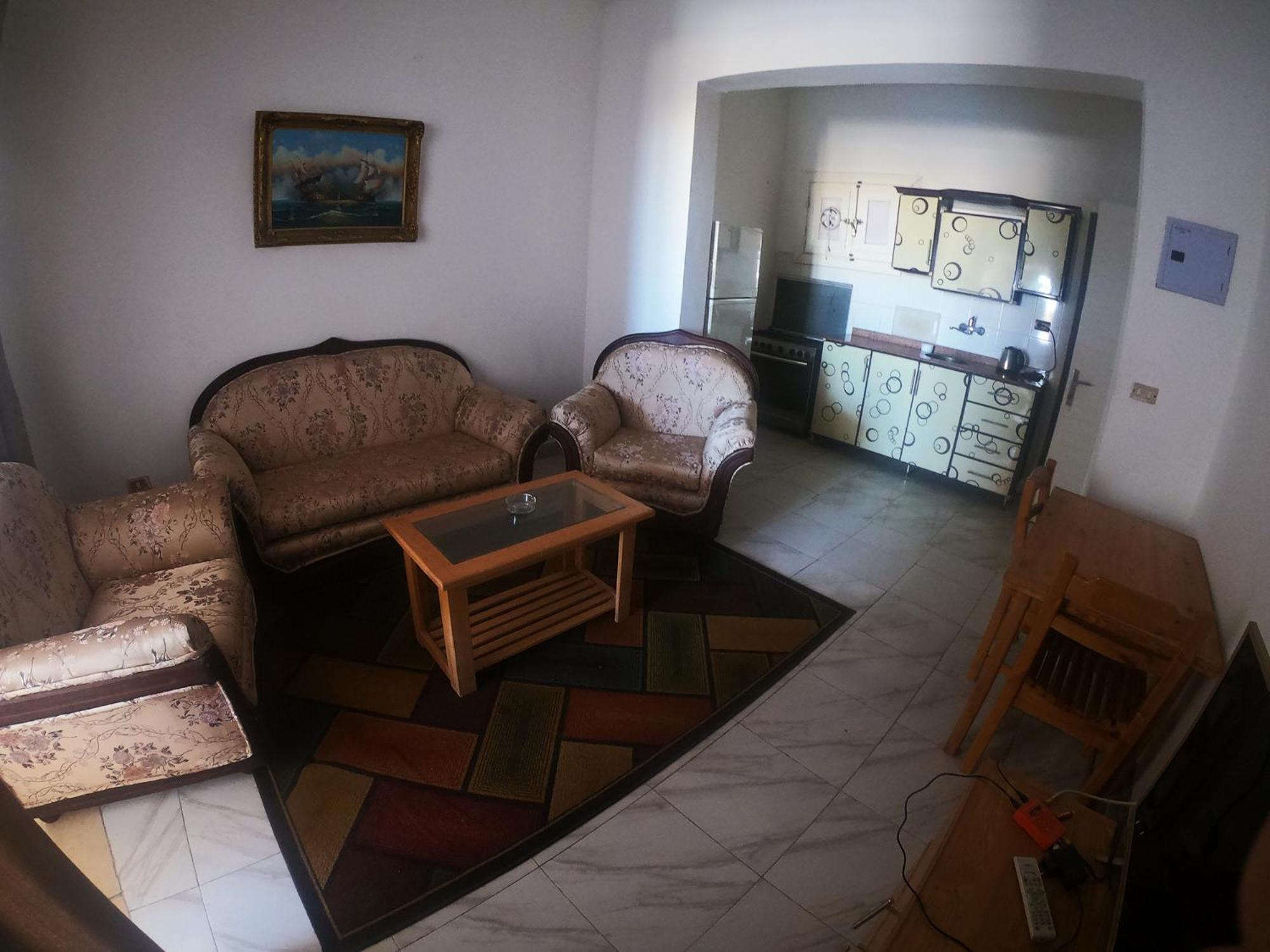 Photo 33