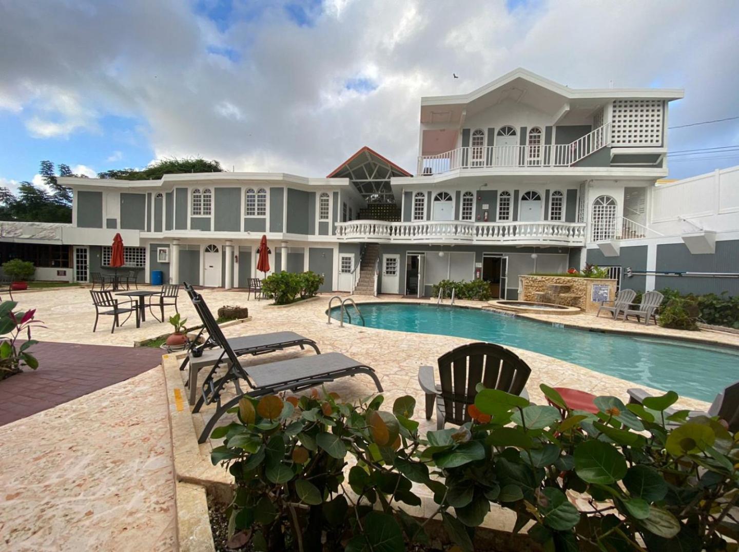 The Village Inn - Property Image 30
