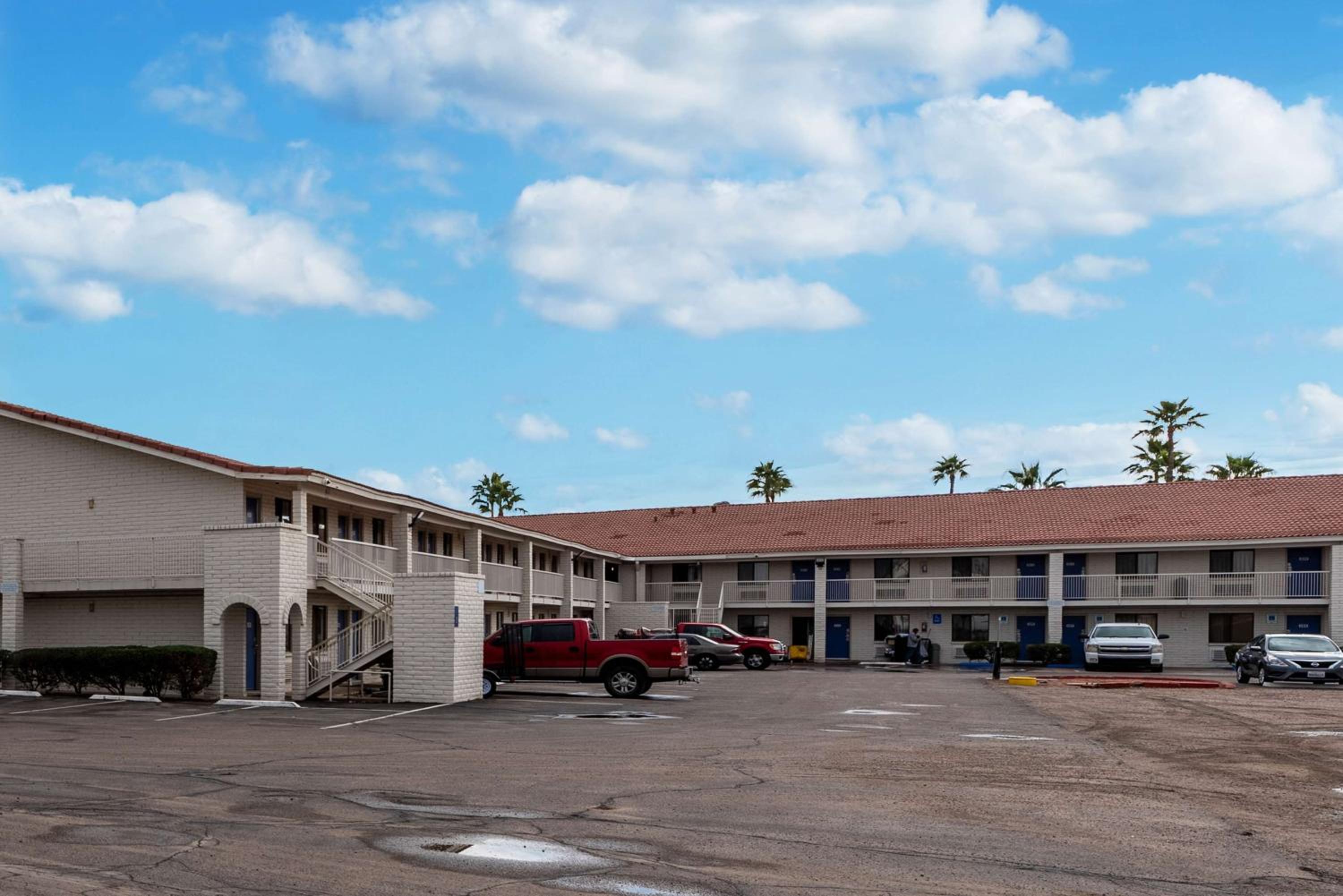 Motel 6-Eloy, AZ - Casa Grande - Property Image 2
