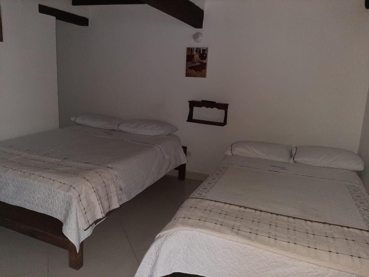 Cemandy Hostal